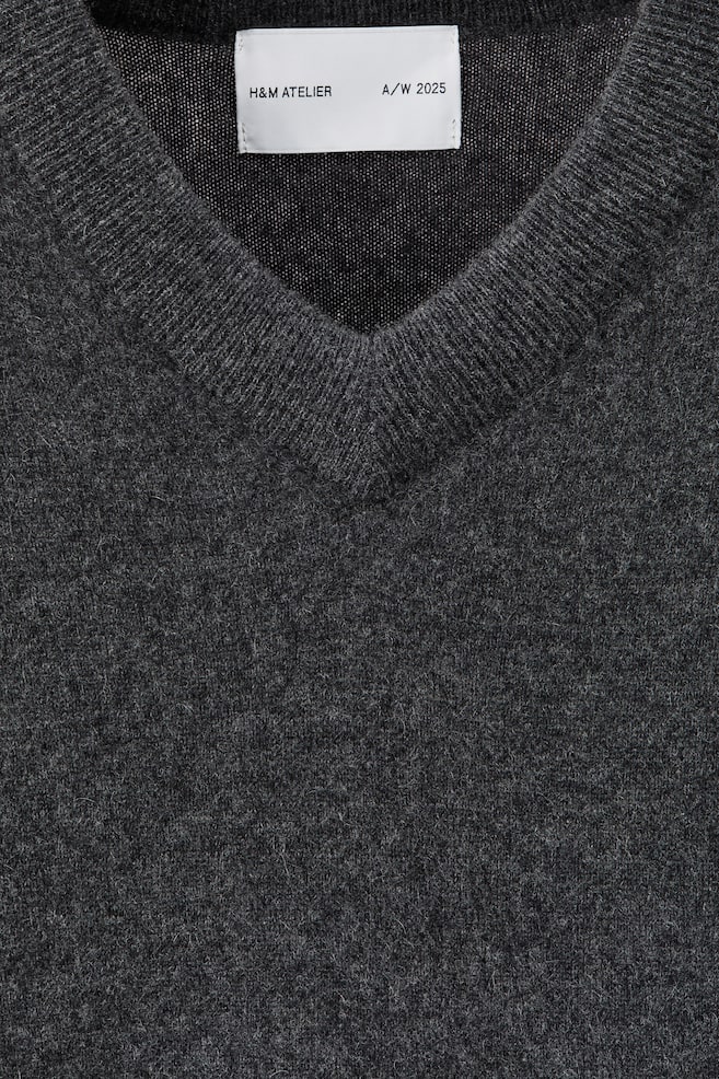 Loose-Fit Cashmere Sweater - Dark gray melange/Beige - 5