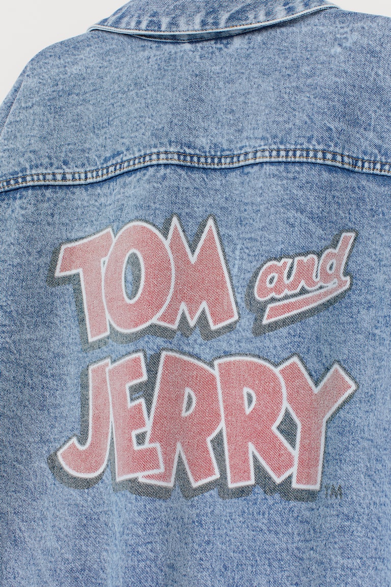 Oversized denim jacket