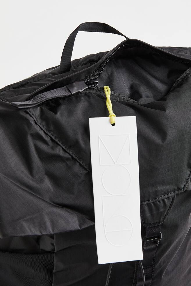 Water-repellent backpack - Black - 10