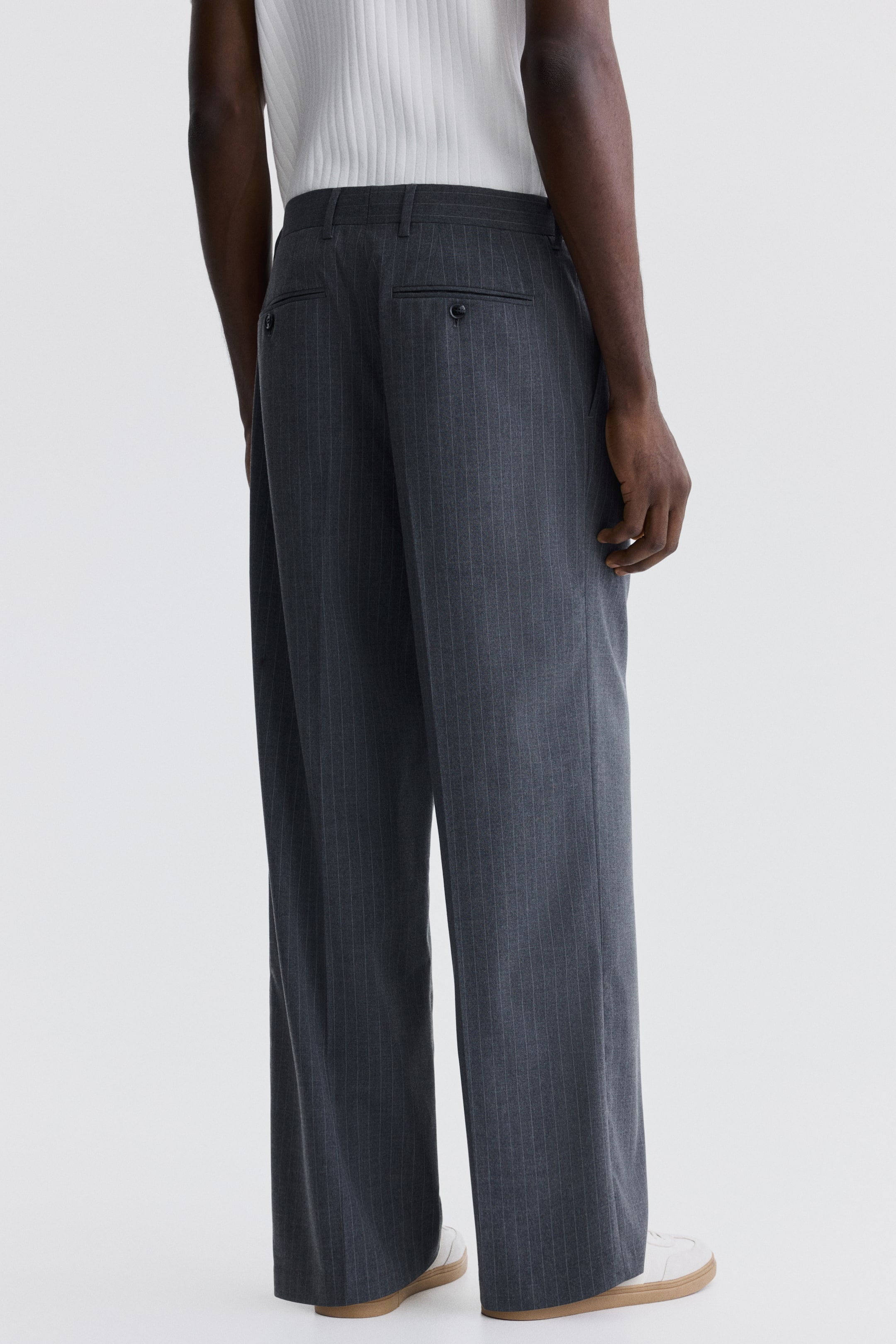 Мужские брюки H&M Loose-Fit Tailored Pants — фото 6