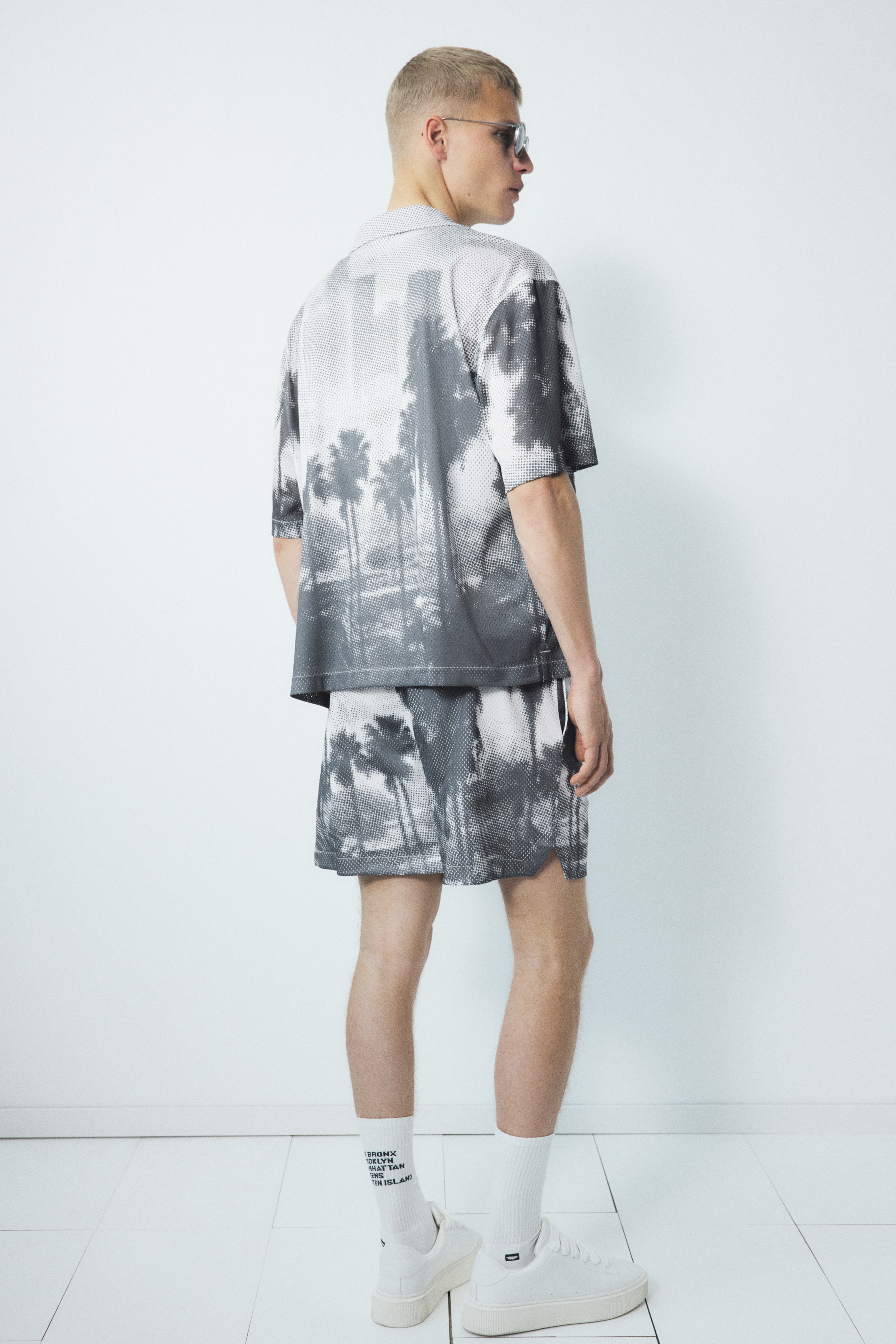 BALLAHOLIC メッシュショートパンツ グレー ballaholic（パンツ）のフリマアイテム一覧