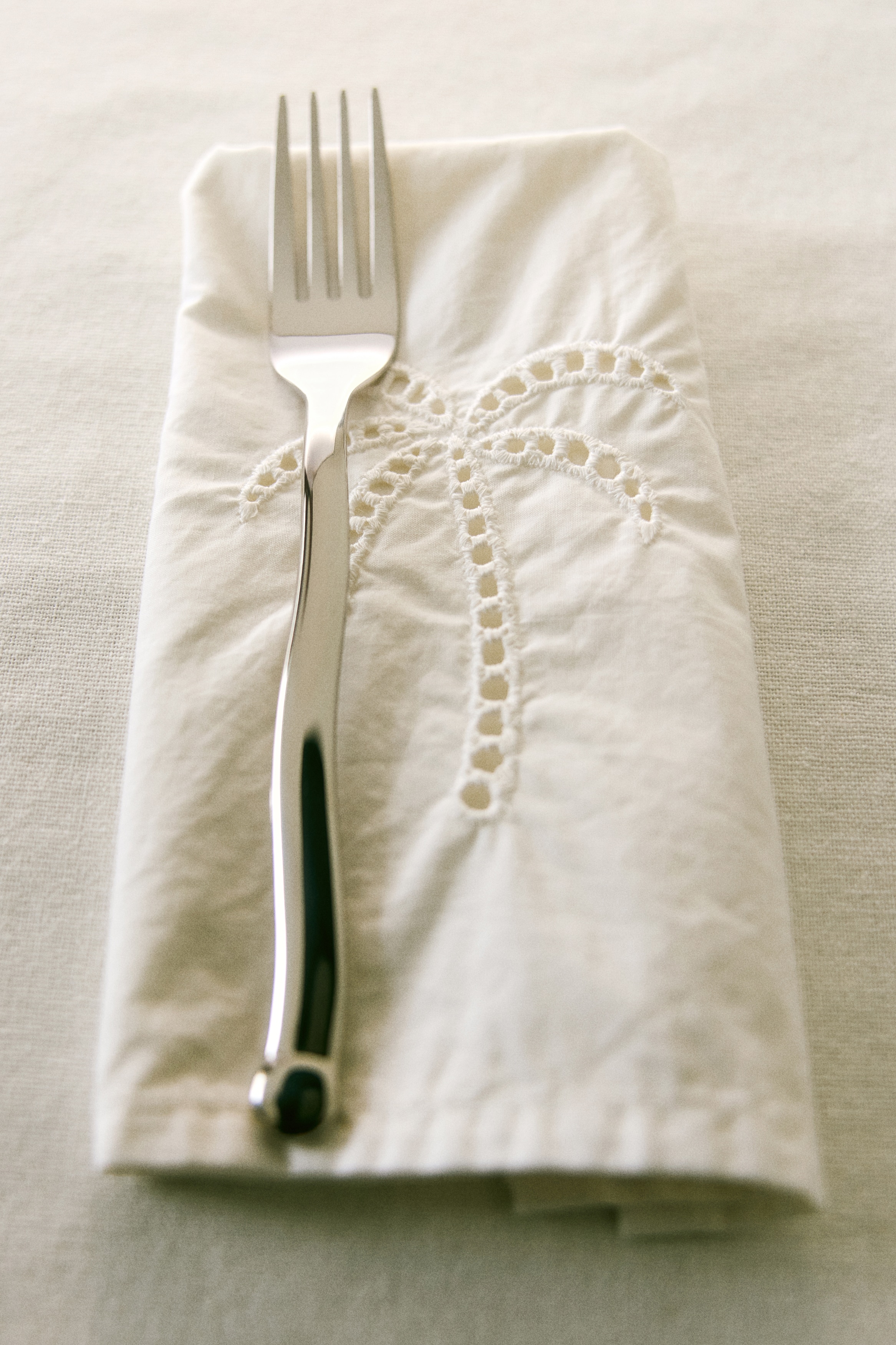 4-Pack Eyelet-Embroidered Napkins-White