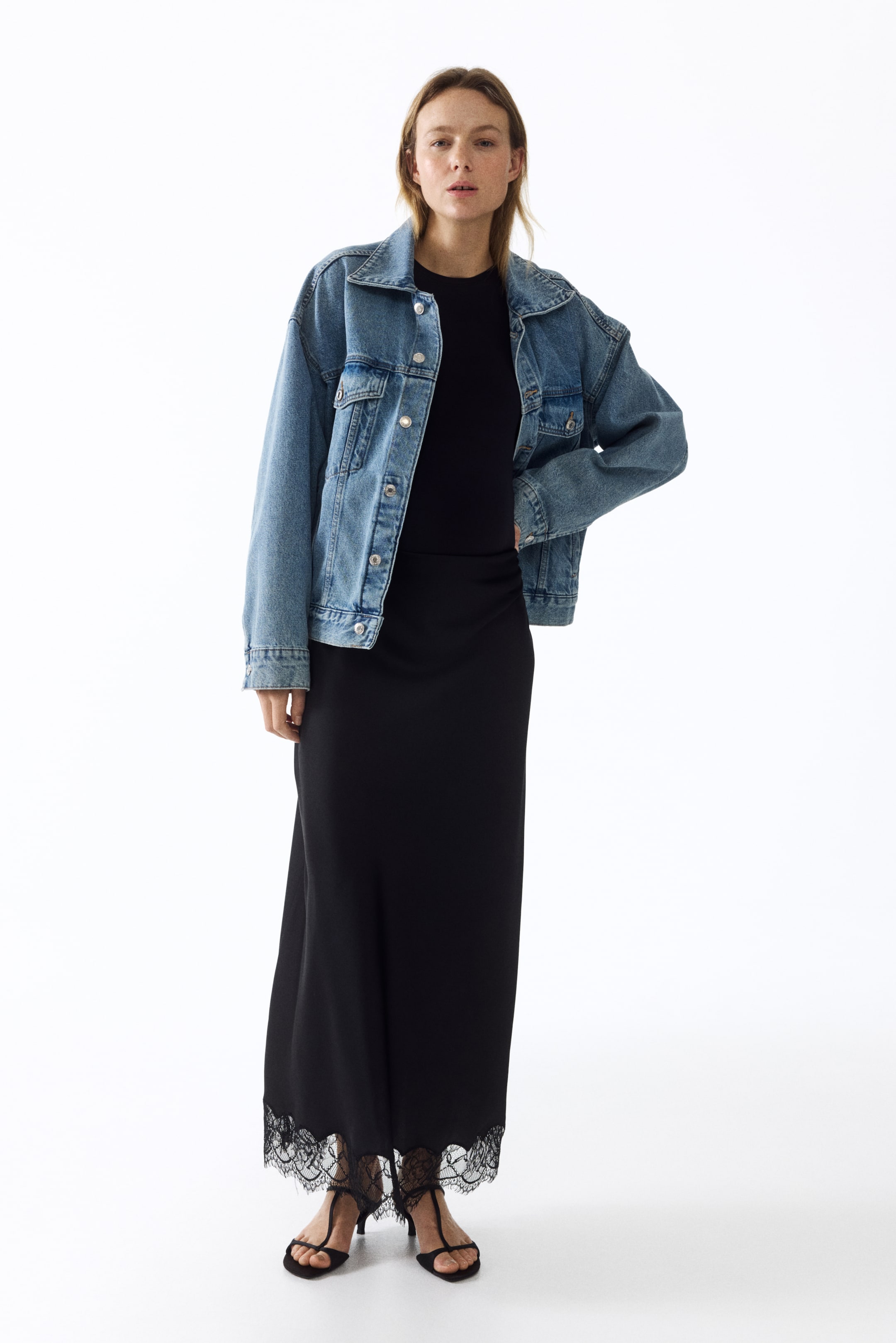 Zobacz większy obraz: MAMA Body z mikrofibry z krótkim rękawem - Czarny - ONA | H&M PL 1