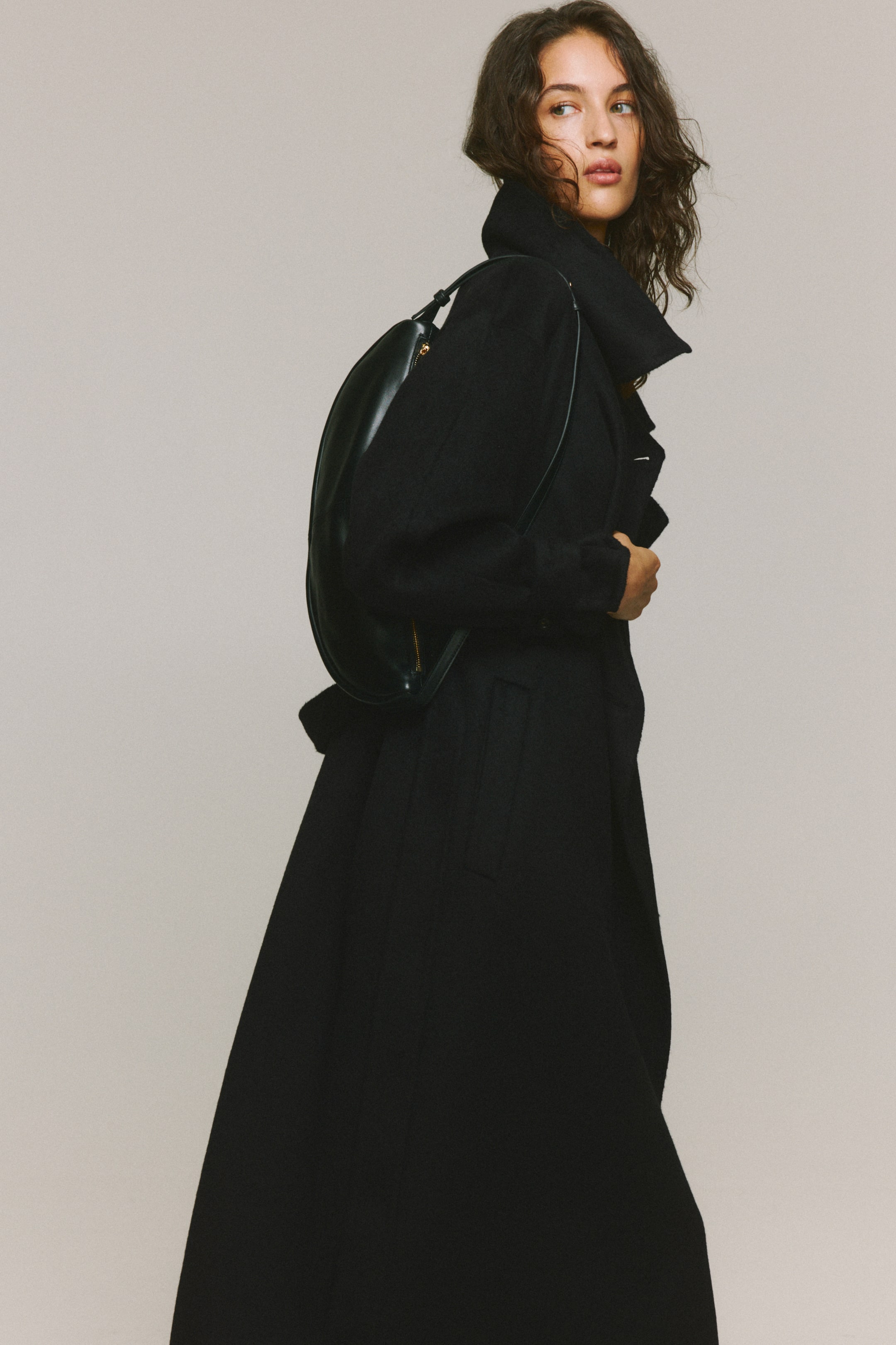 View larger image: Handmade wool-blend coat - Black - Ladies | H&M 1