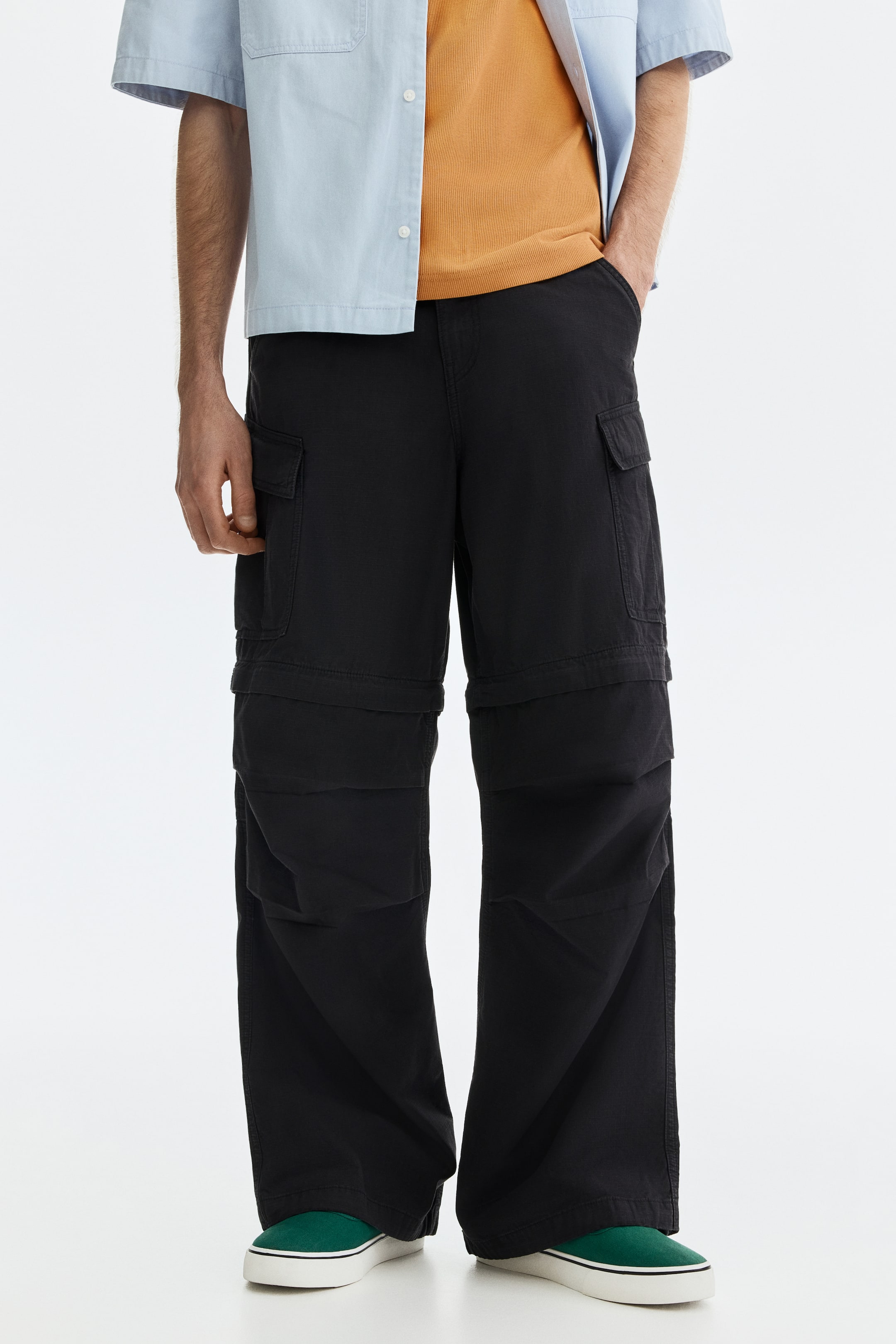 Мужские брюки H&M Loose-Fit Zip-Off Cargo Pants — фото 5