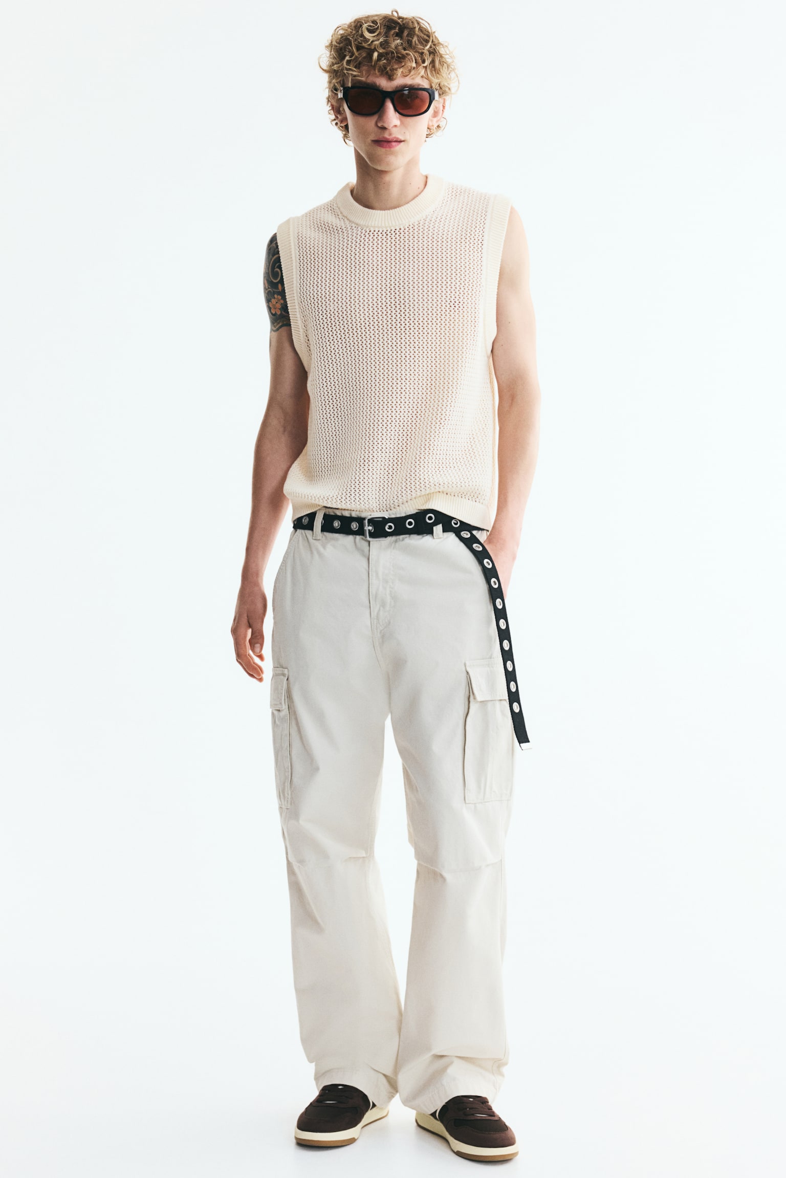 Мужской жилет H&M Regular-Fit Open-Knit Sweater Vest, цвет: Светлый бежевый — фото 3