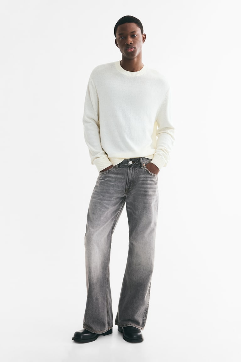 Relaxed Bootcut Jeans