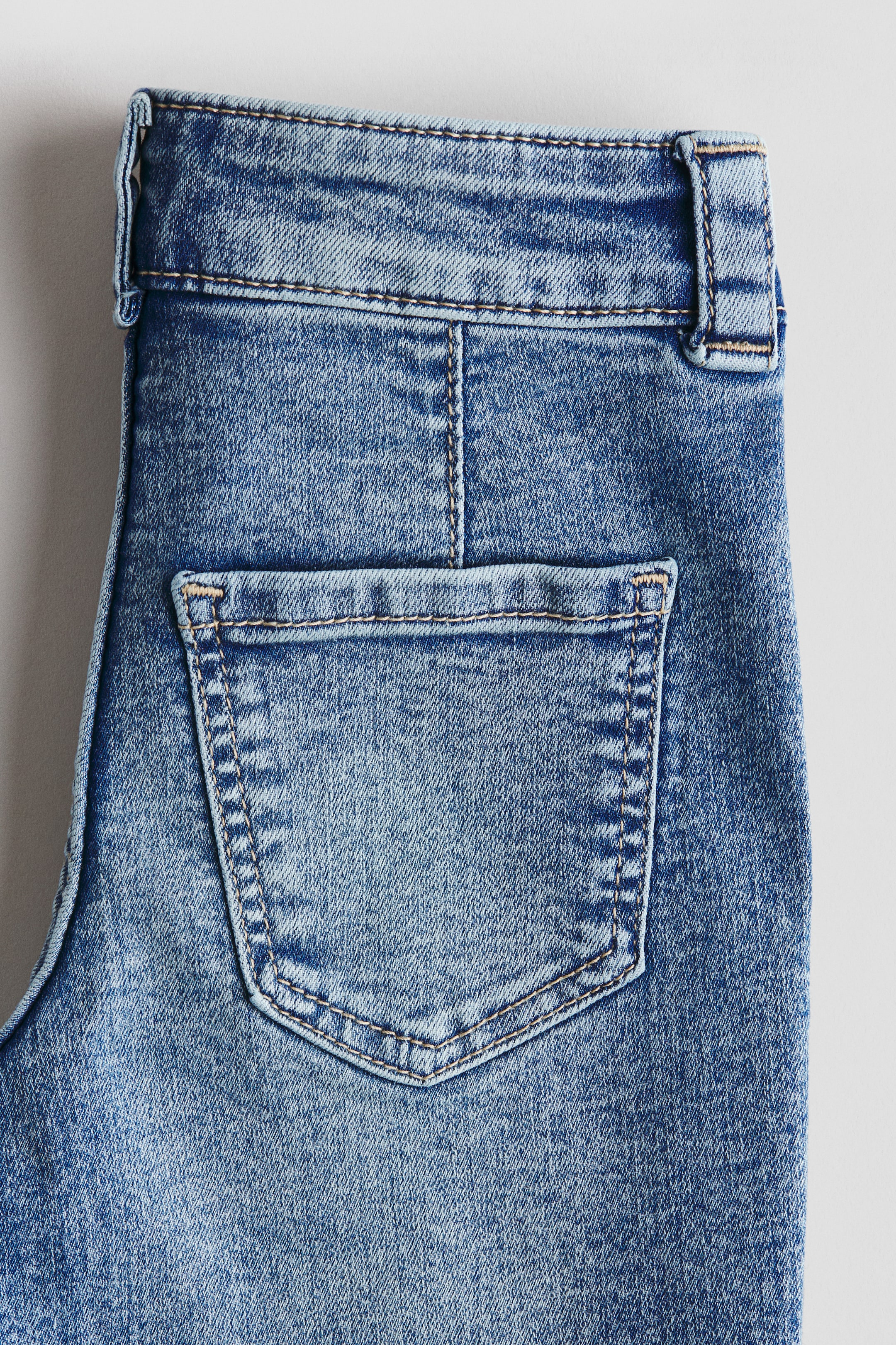 Büyük resmi görüntüle: Flared Jeans - Kot mavisi - ÇOCUK | H&M TR 4