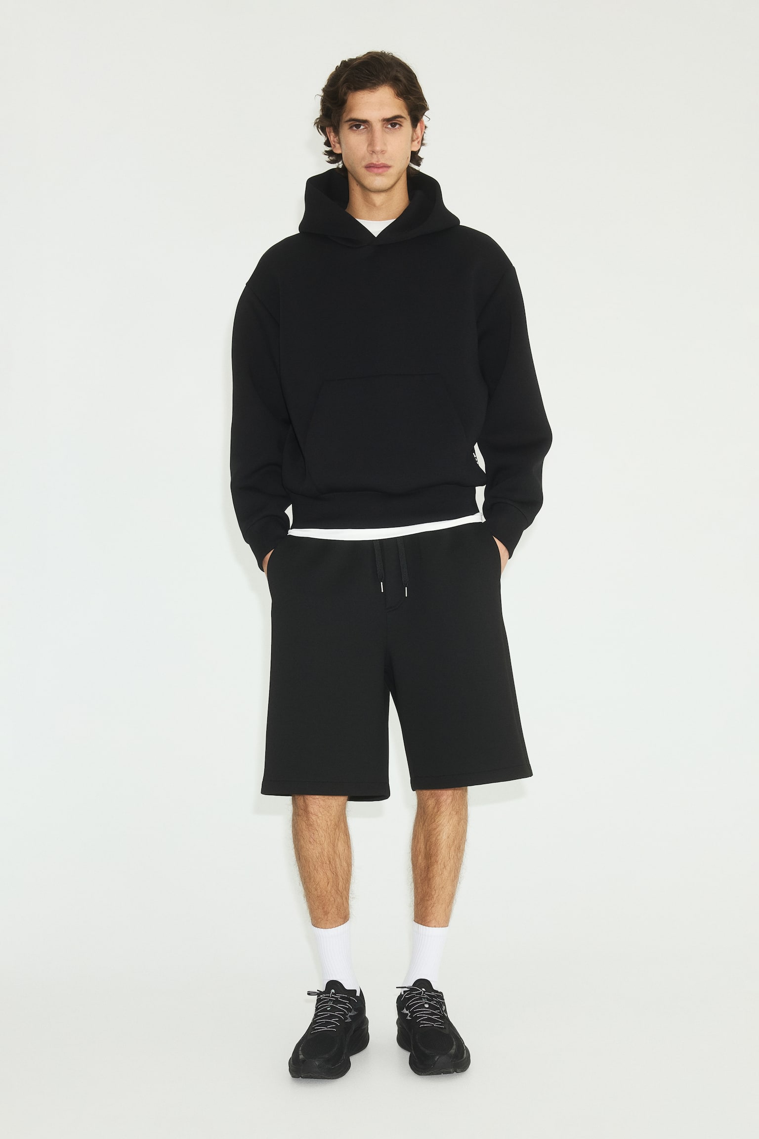 Oversized Fit Sports hoodie with DryMove™ - Black/Beige/Dark brown - 6
