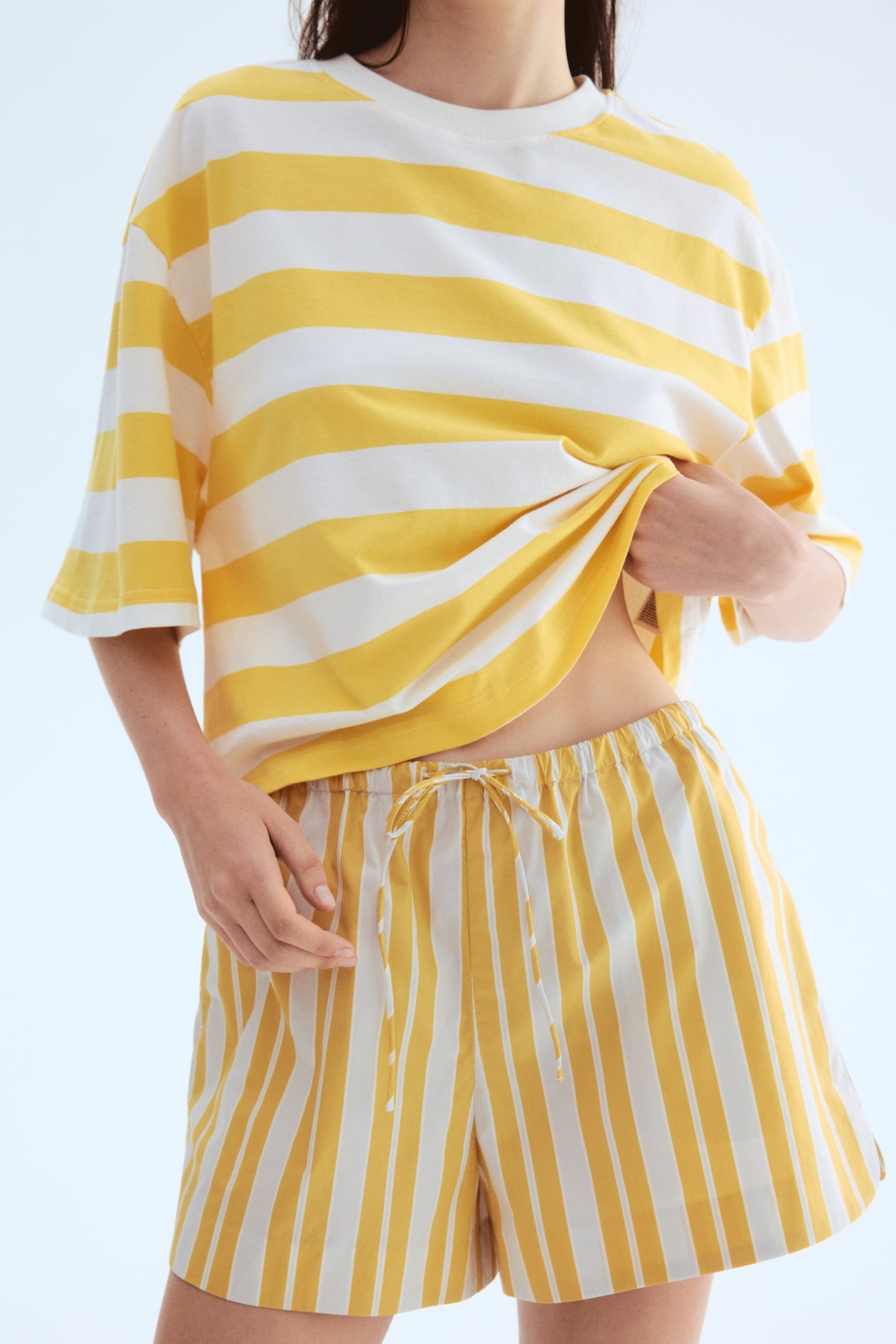 Cropped T-Shirt - image 3