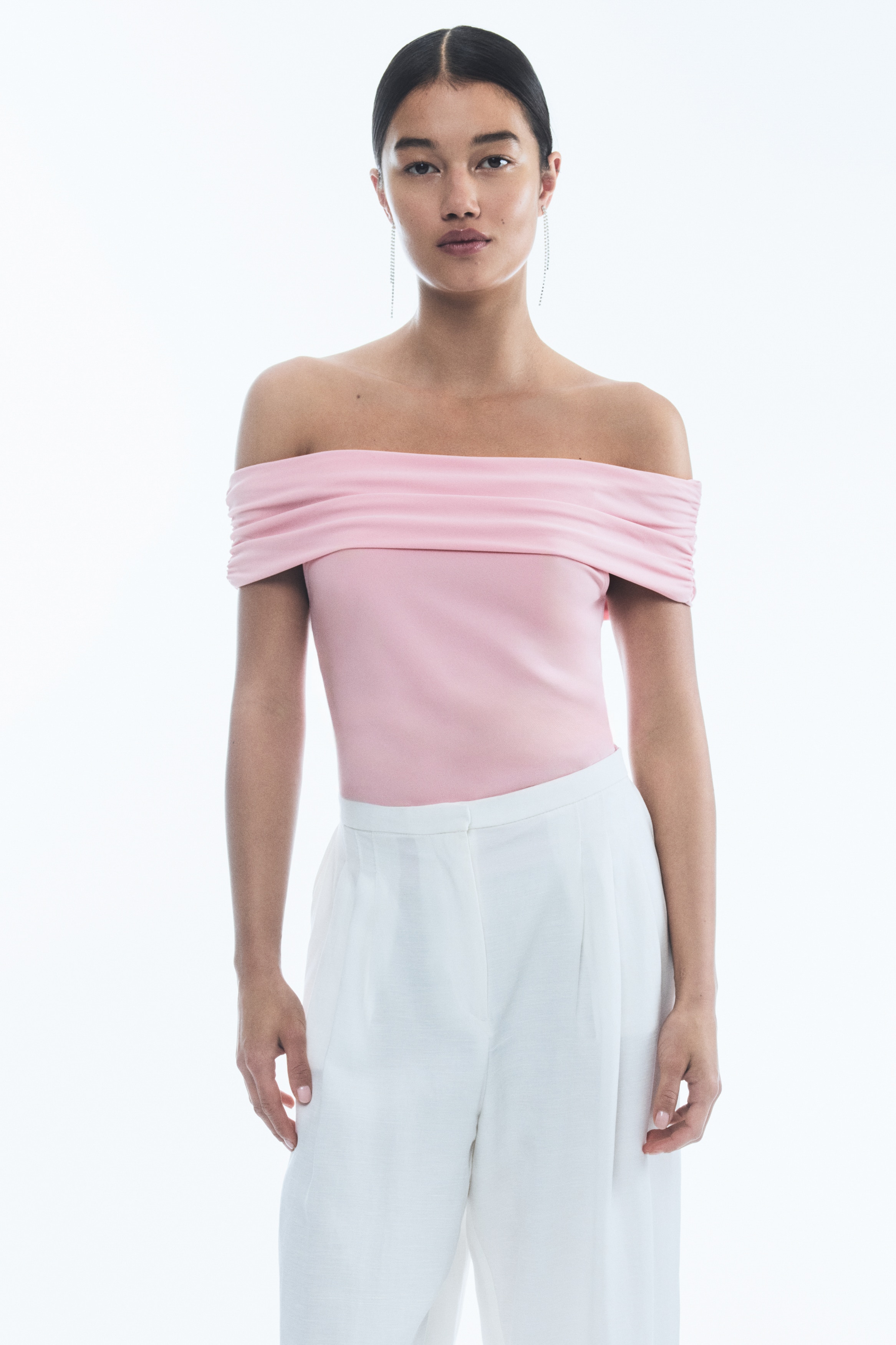 Draped Off The Shoulder TopModel
