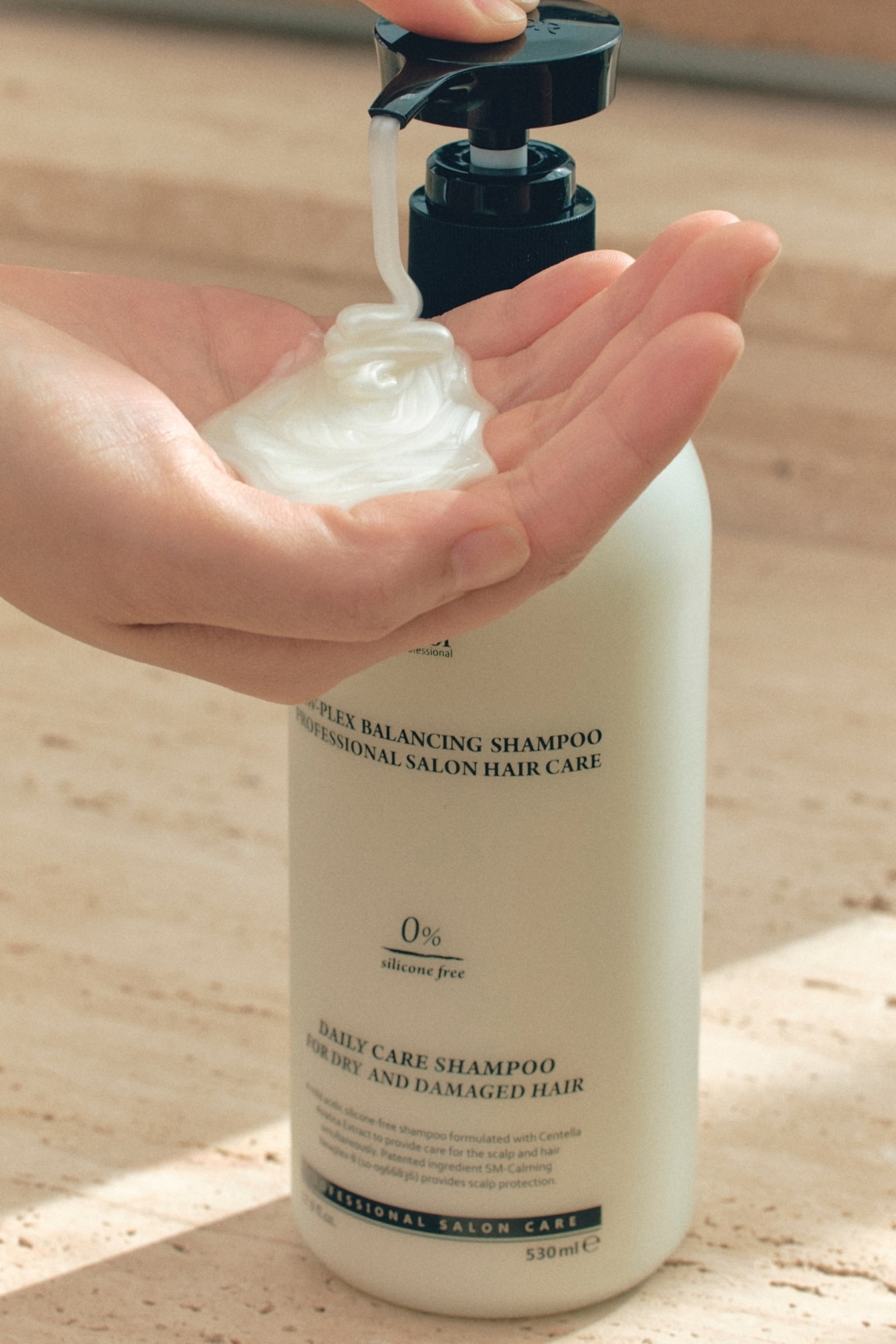 New-Plex Balancing Shampoo - For Dry and Damaged Hair - 2