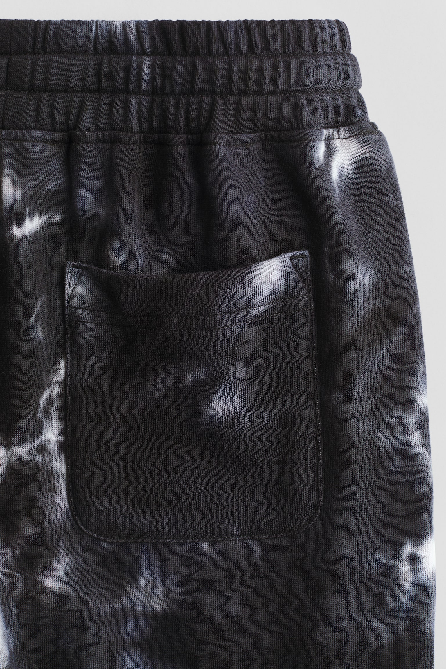 Printed sweatshorts - Black/Tie-dye/Green/Gradient - 2