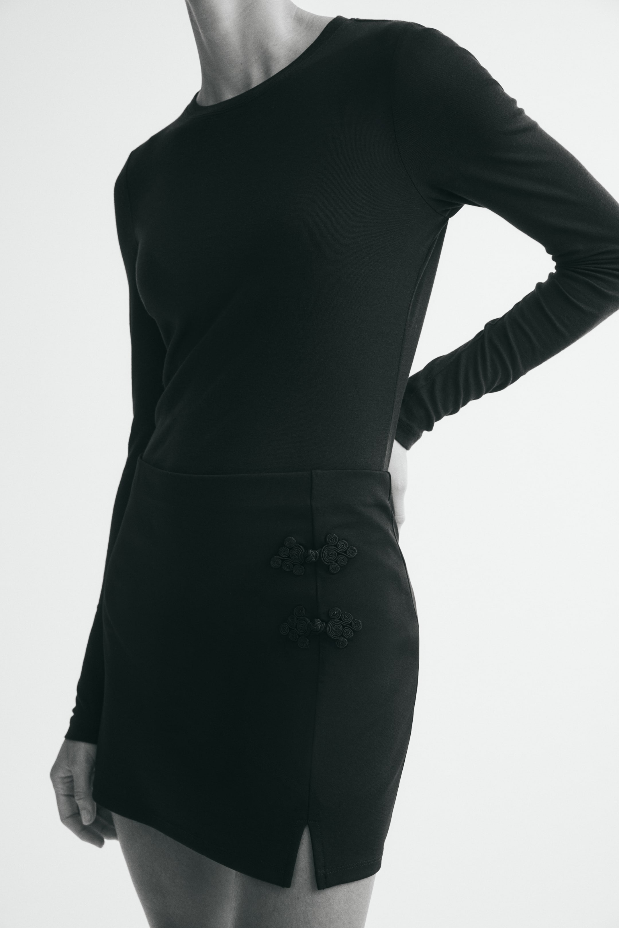 Short Viscose-Blend Skirt