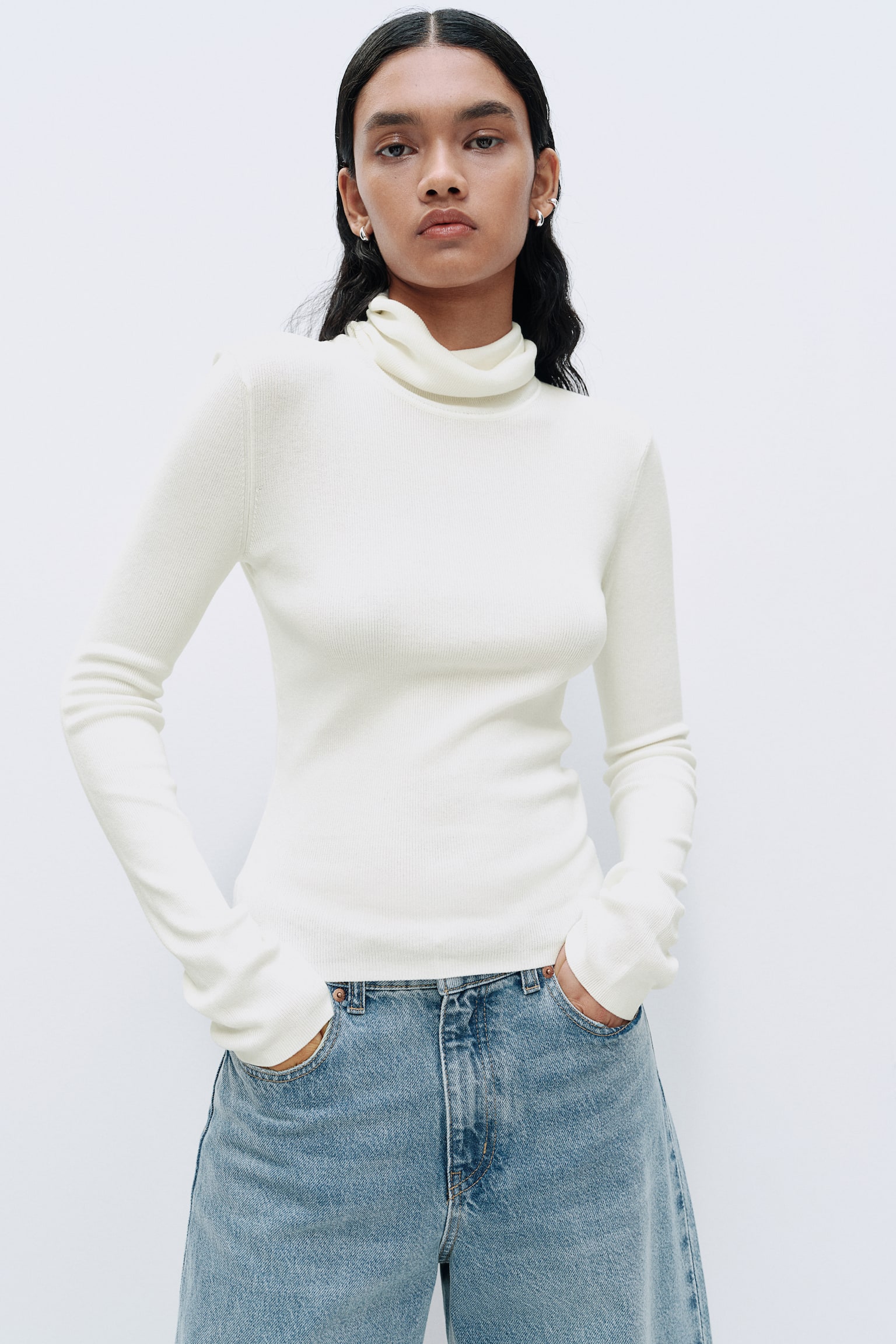 Polo-neck top - Cream/Black - 5