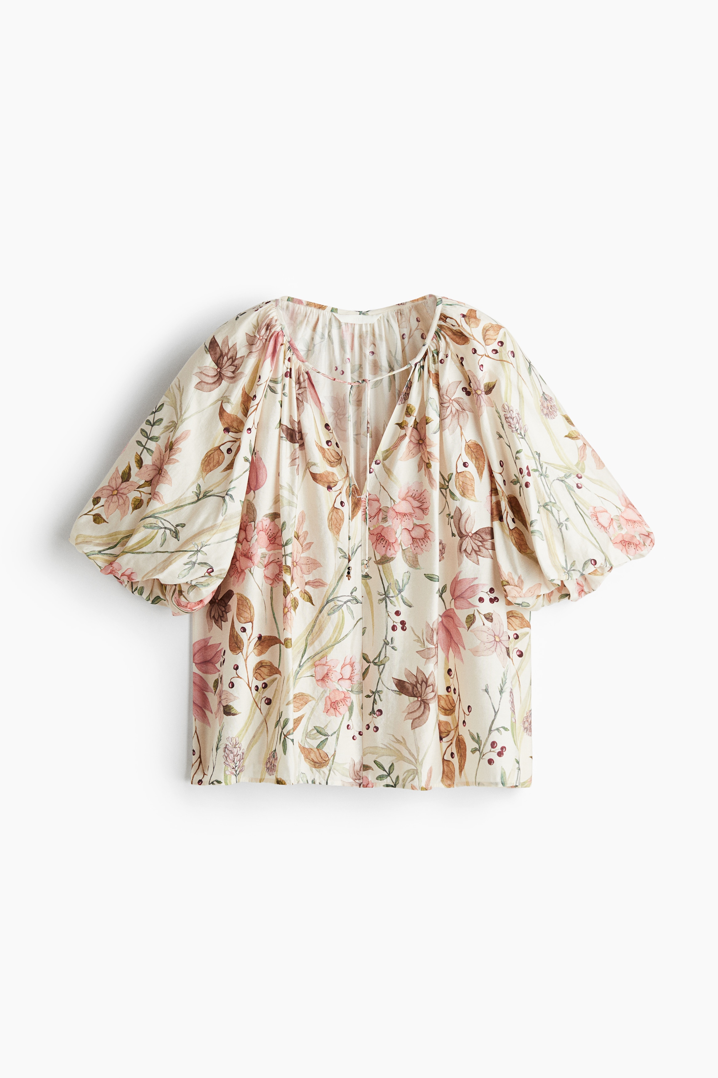 Balloon-sleeved blouse