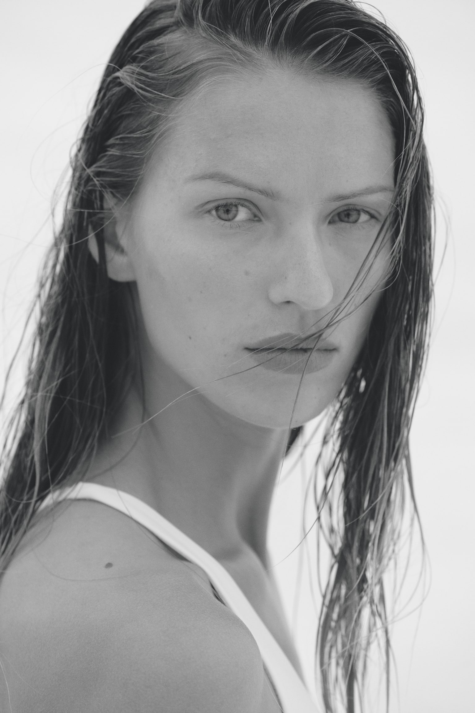 SculptMove™ Sports vest top - Ivory/Black/Beige - 8