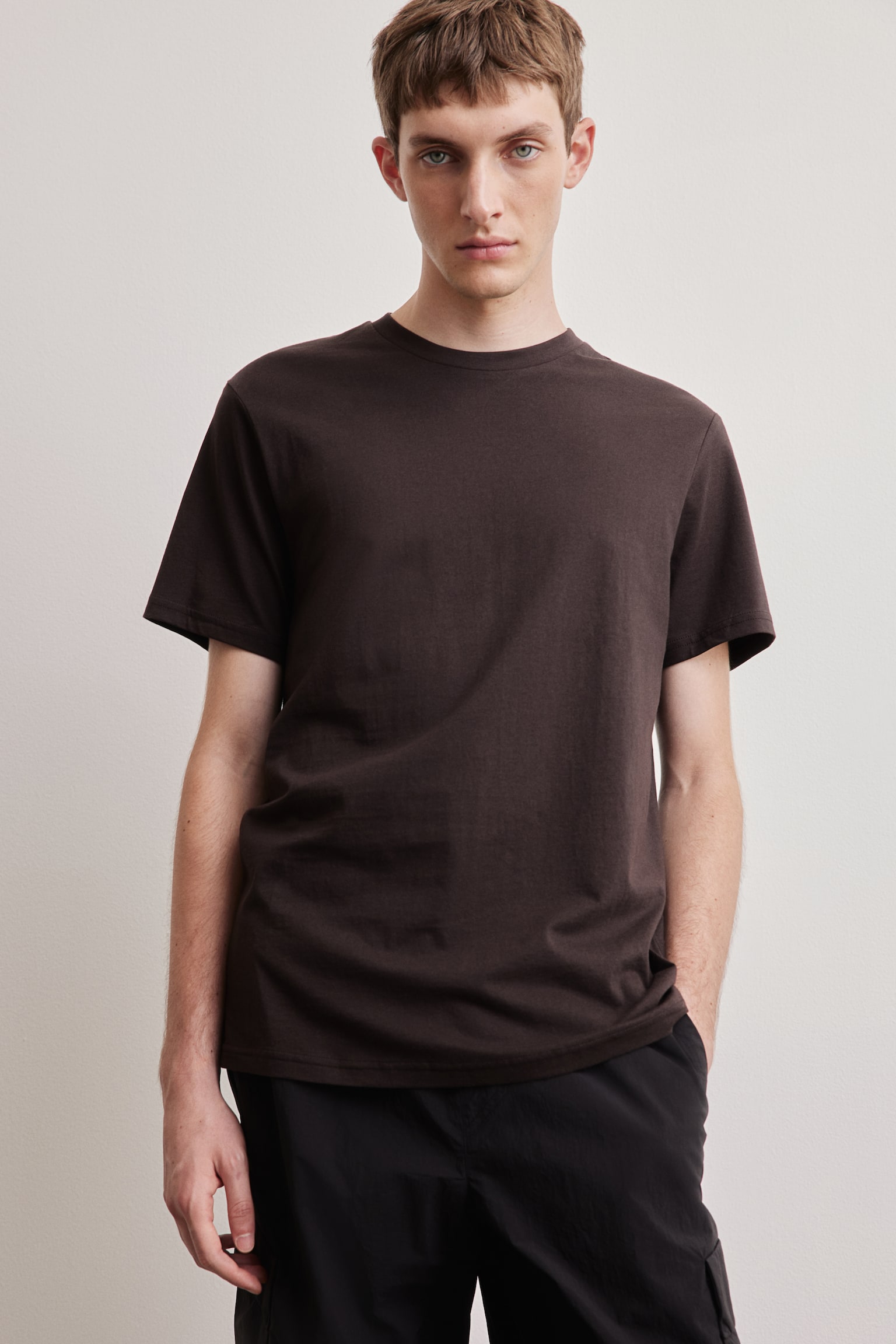 Regular Fit T-shirt - Dark brown/White/Black/Dark blue/Grey marl/Dark grey/Burgundy/Light green/Forest green/Light beige/Khaki green/Pink/Light grey/Dark grey/Khaki green - 1