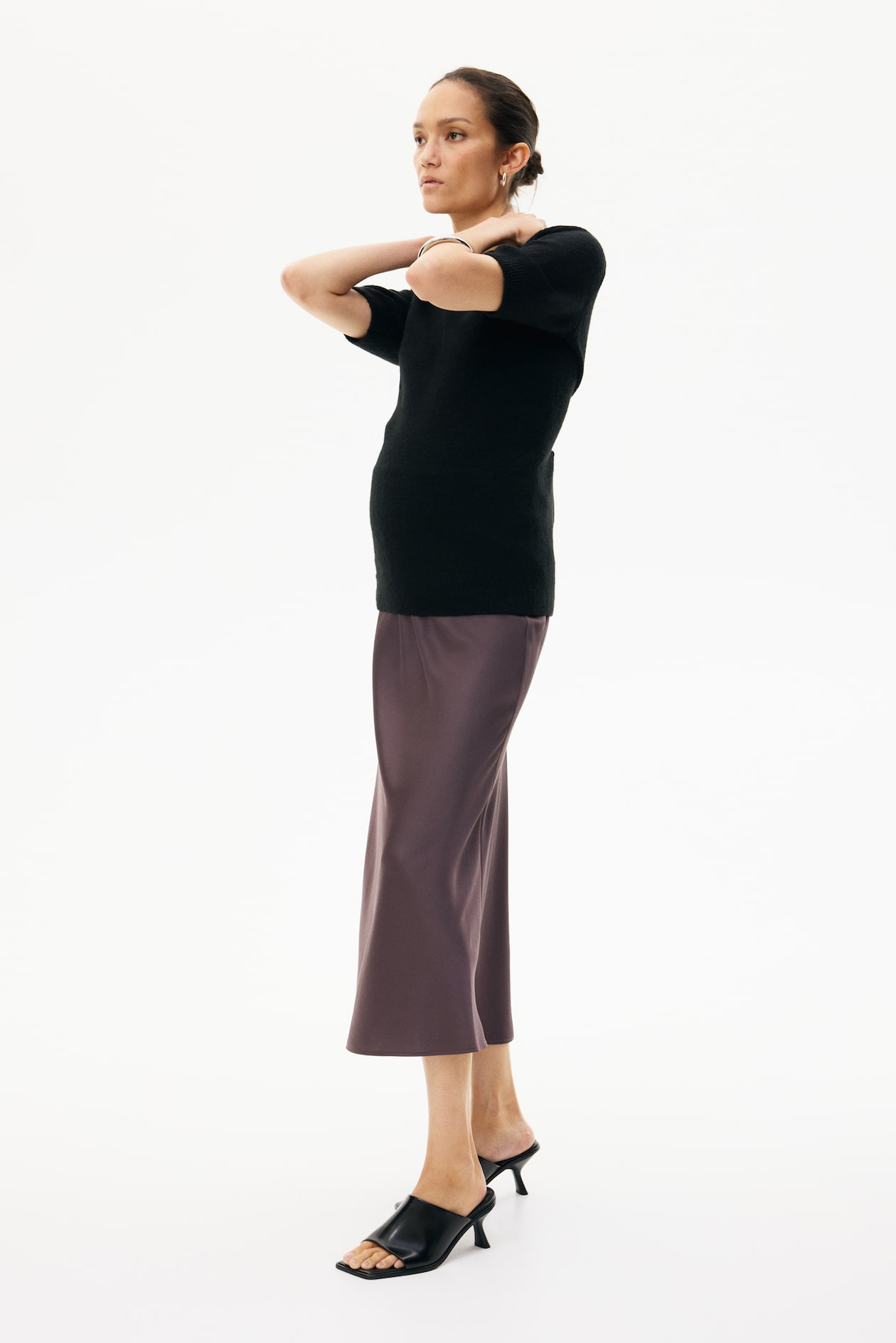 MAMA Short-Sleeved Fine-Knit Top - image 2