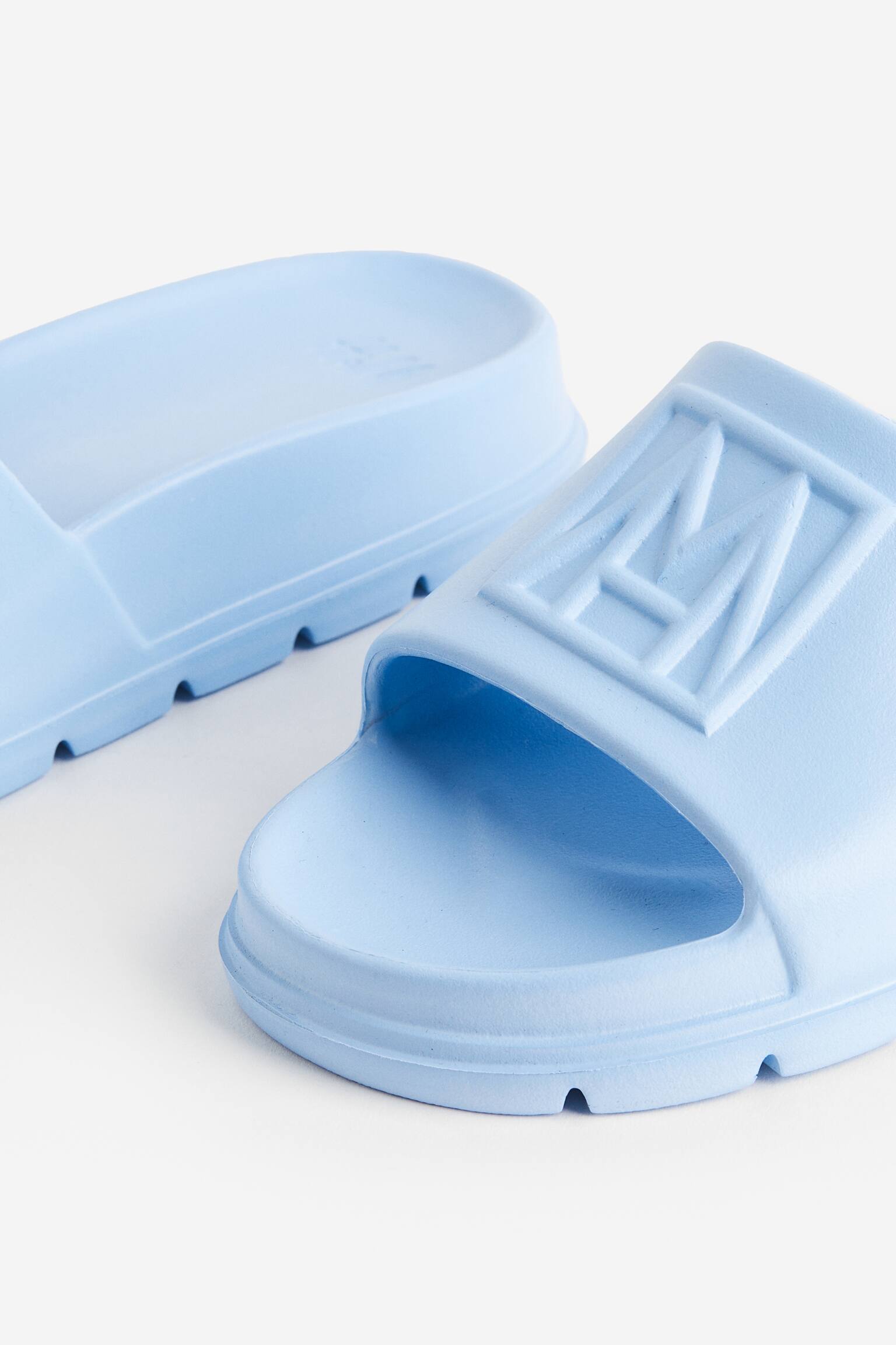 Monogram Slides - Light blue/White/Black - 3