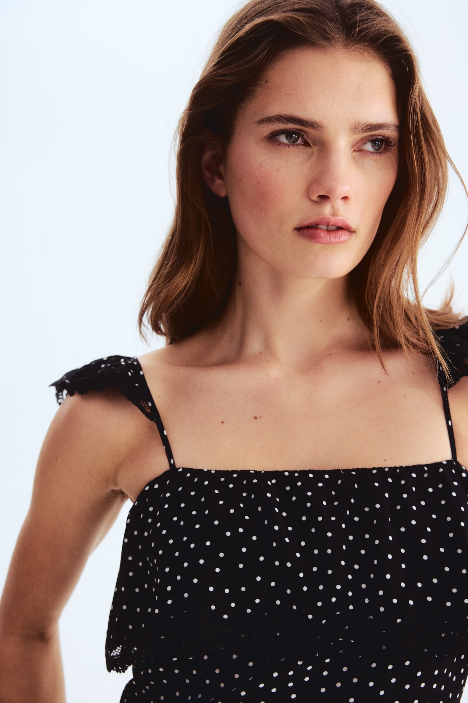 Váy viền ren - Màu đen/Chấm bi - 4