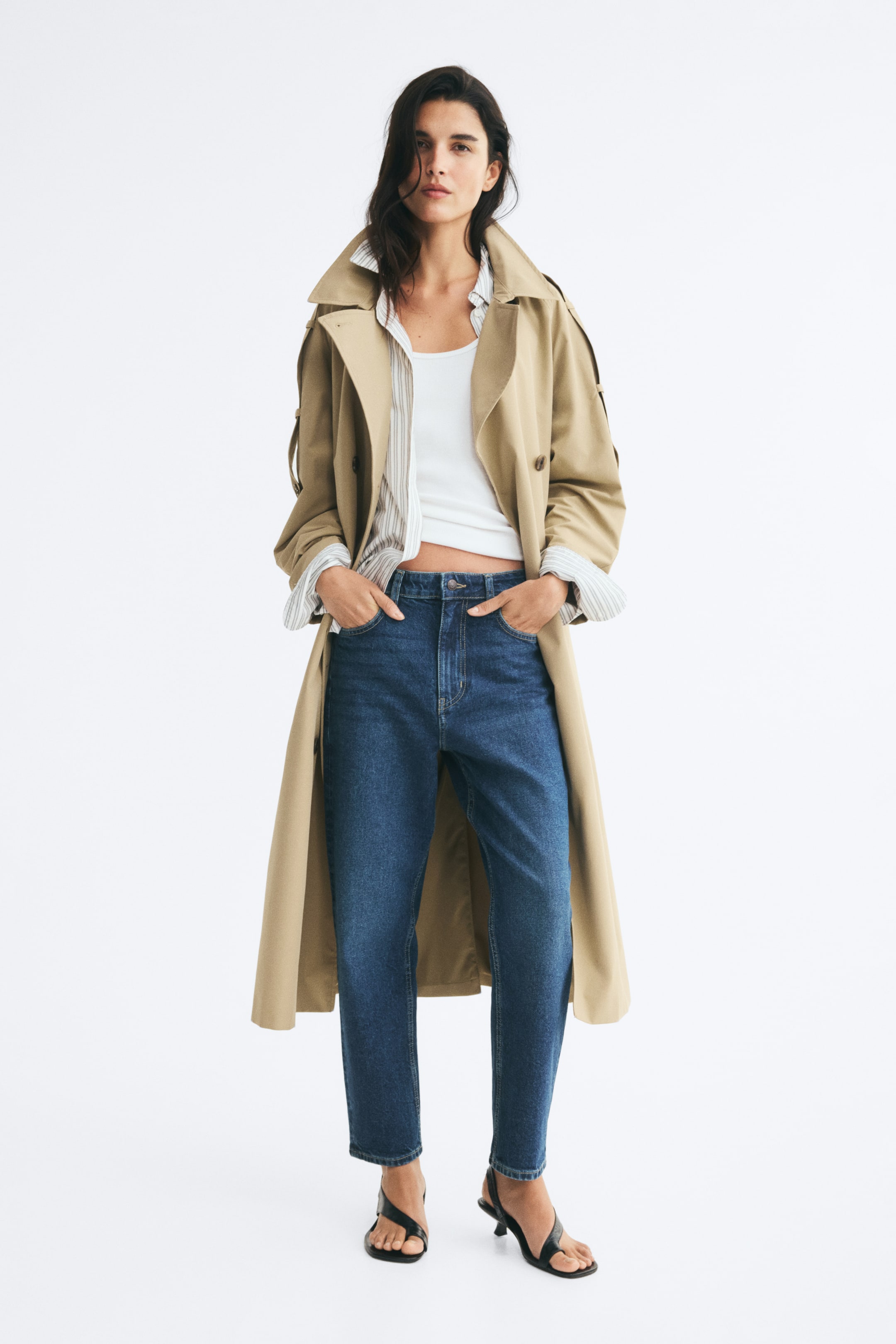 Mom Slim-Fit High-Waist Ankle Jeans