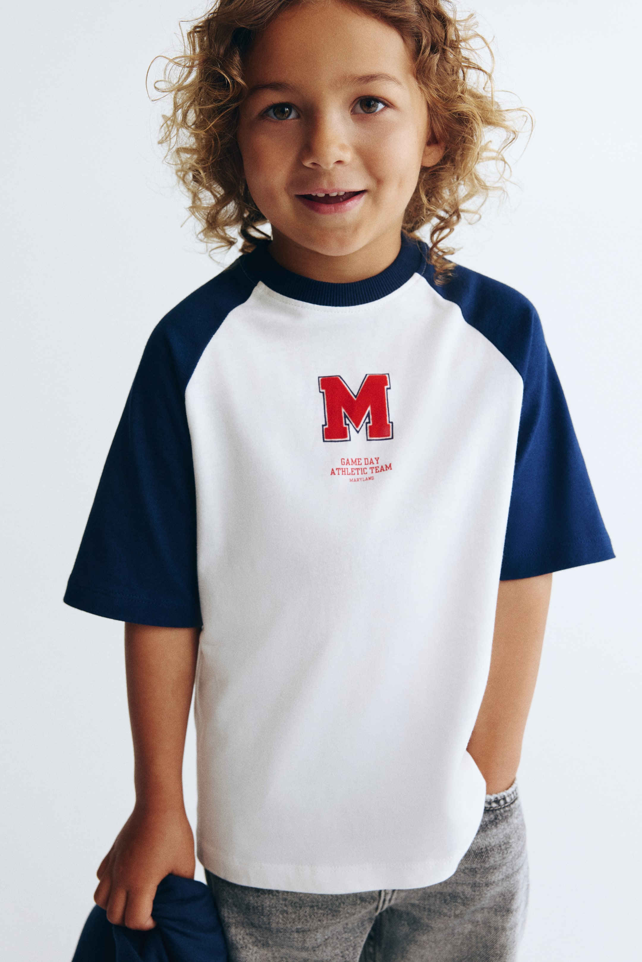 T-shirt raglan avec motif imprimé