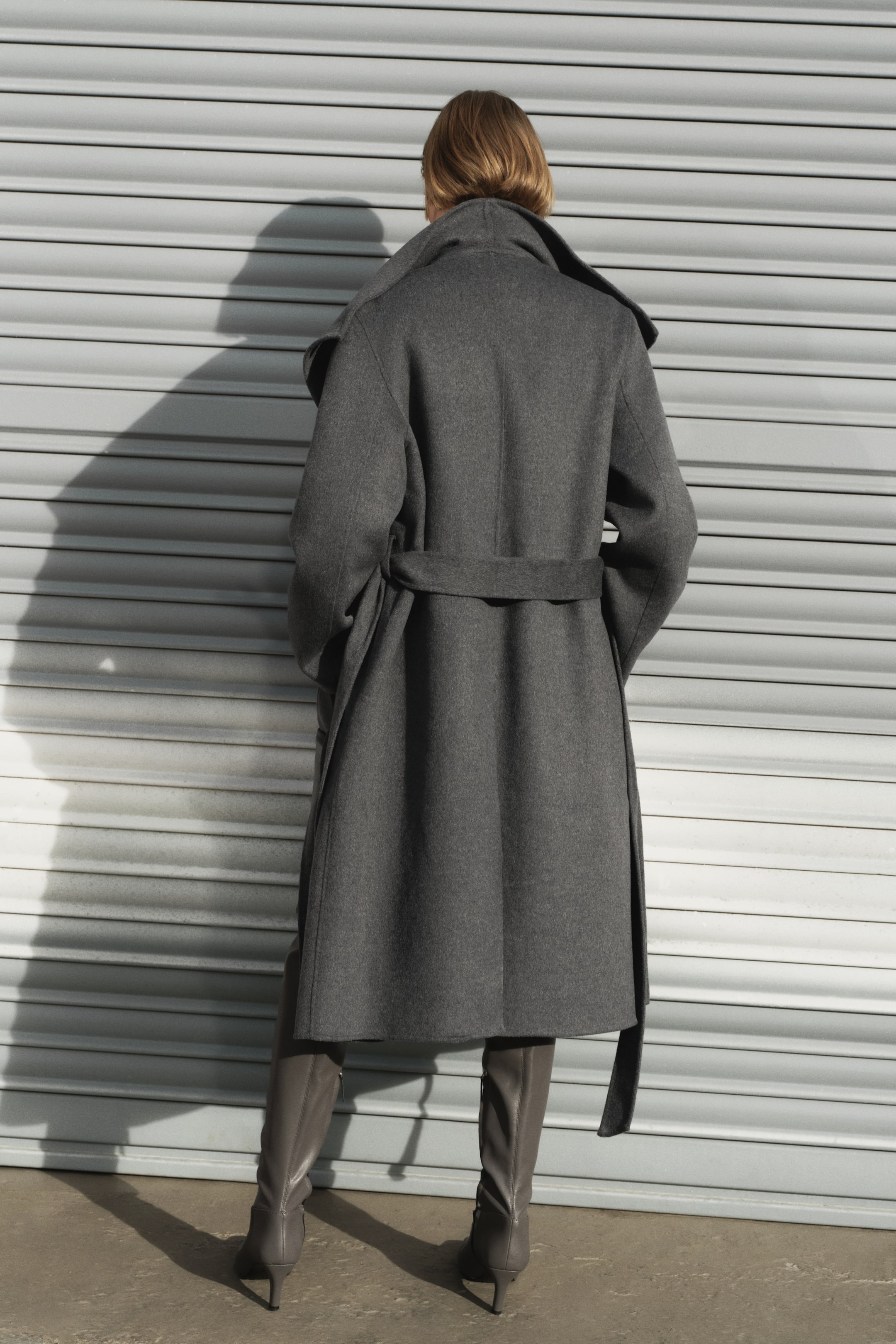 View larger image: Handmade wool-blend coat - Dark grey - Ladies | H&M IN 4
