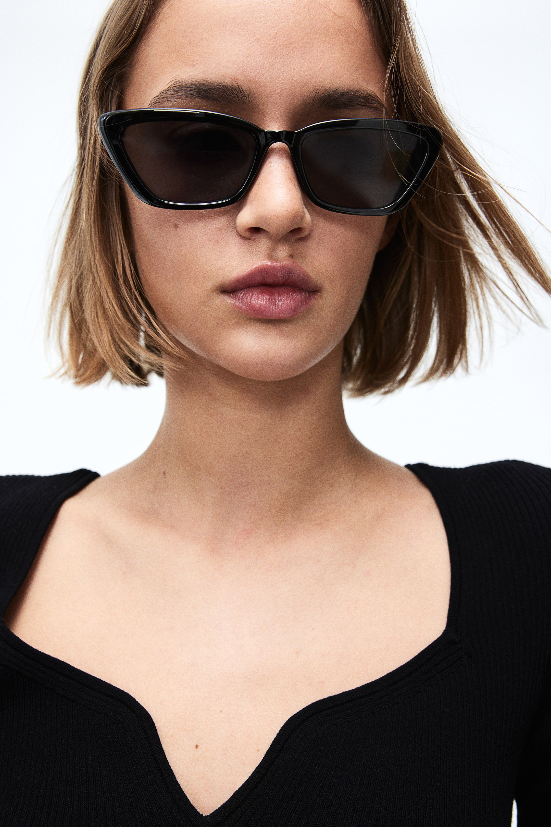 Cat-eye sunglasses - Black - Ladies | H&M GB