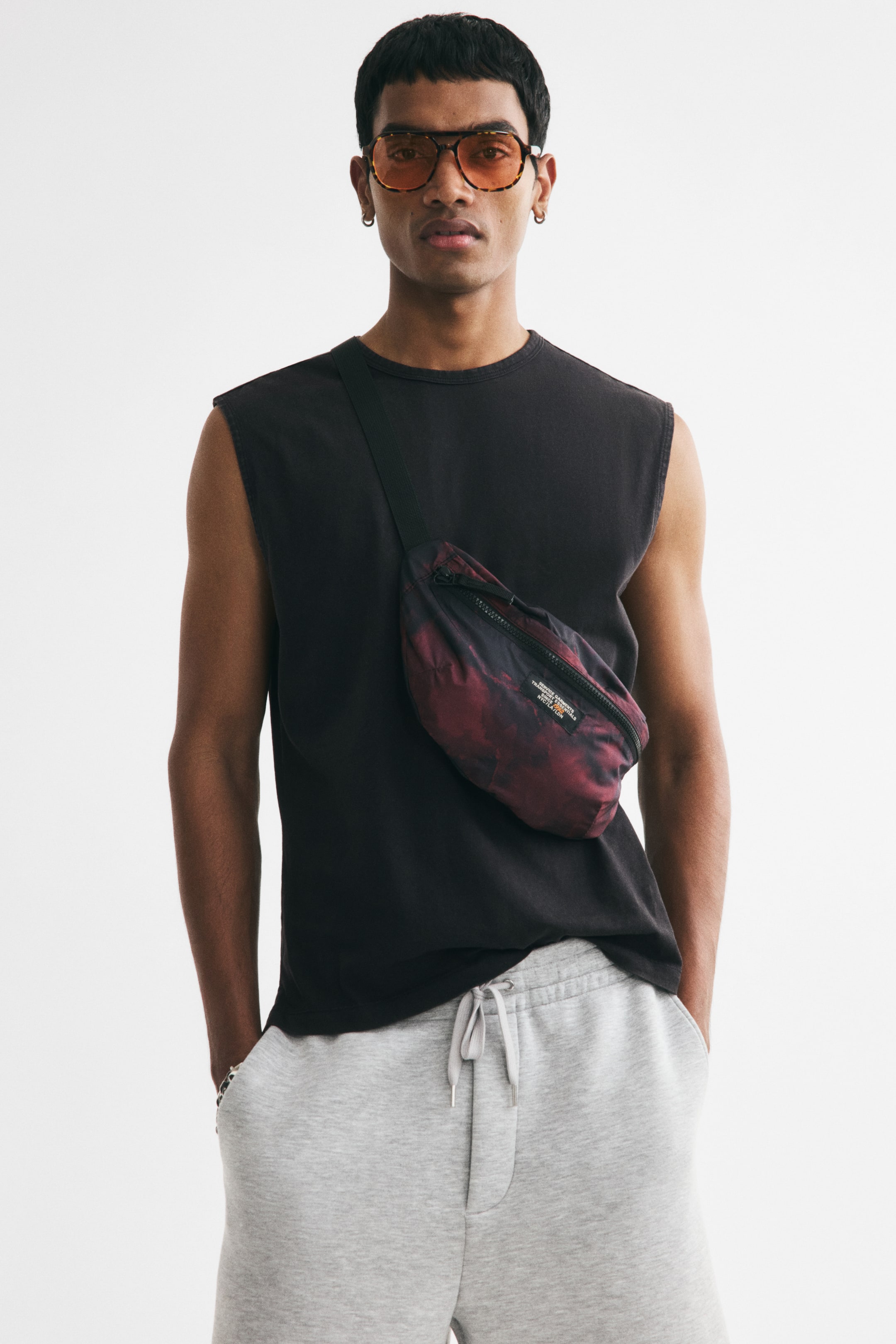 Grotere afbeelding bekijken: Katoenen tanktop - Regular Fit - Black - HEREN | H&M NL 1