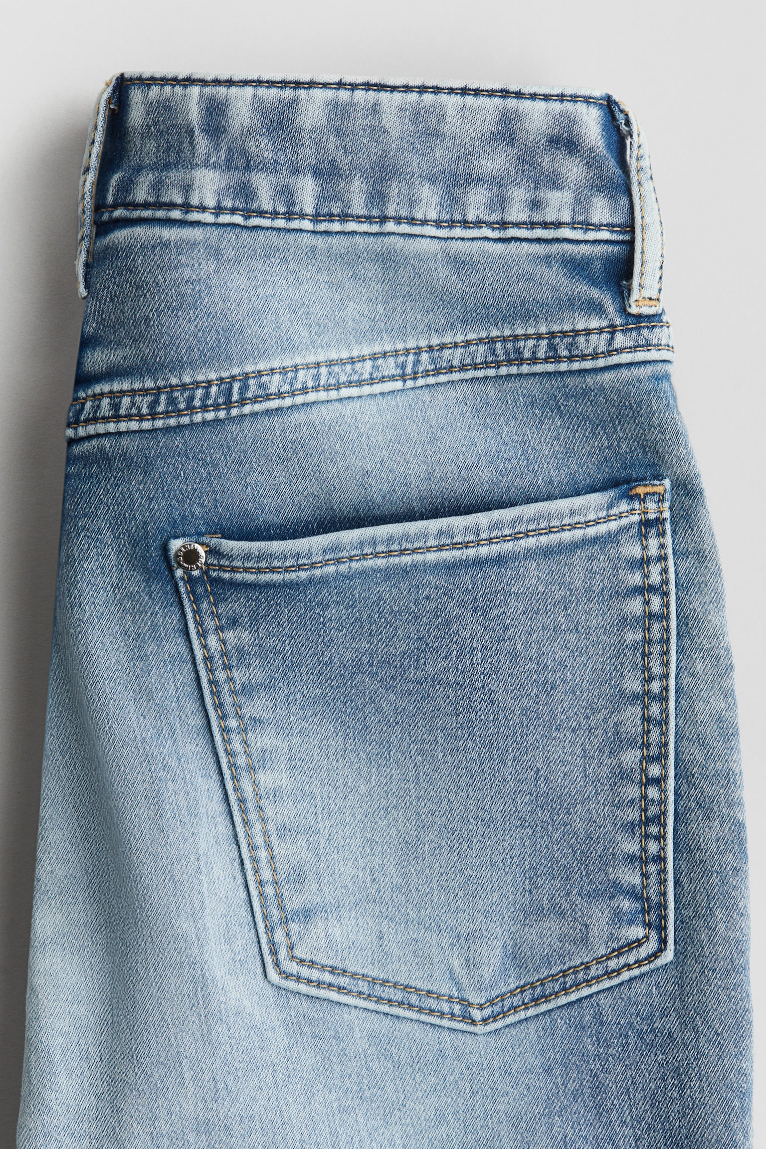 Детские джинсы H&M Relaxed Tapered Fit, цвет: Светлый джинсовый синий — фото 3