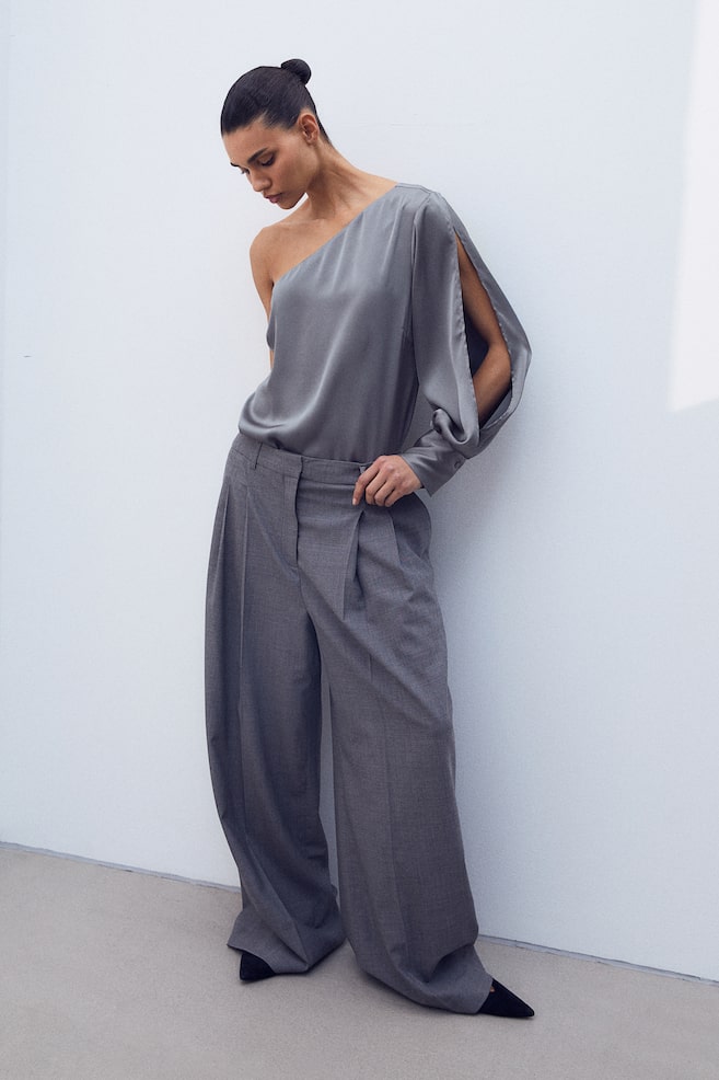 Satin one-shoulder blouse - Grey/Black - 5