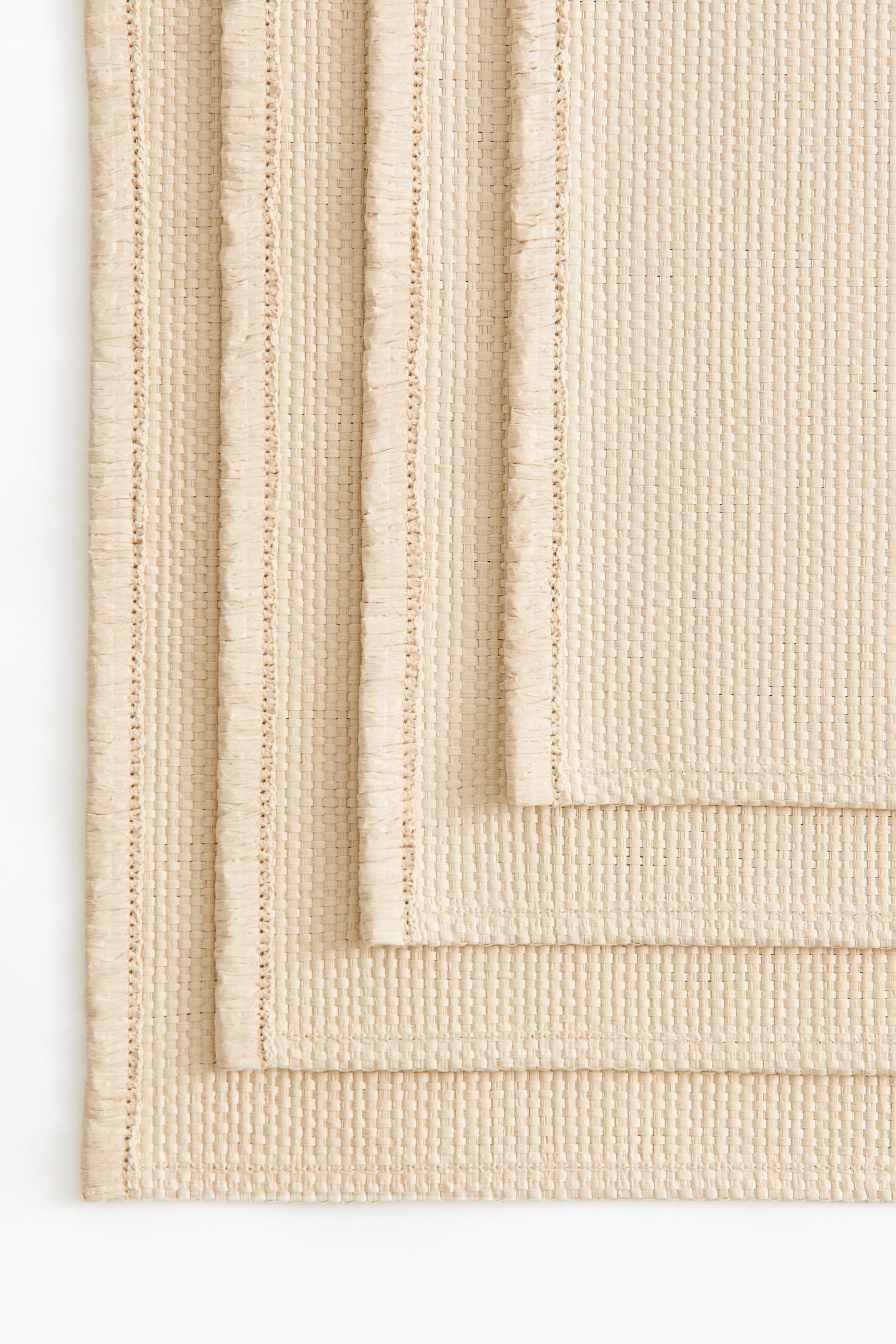 4-Pack Straw Placemats