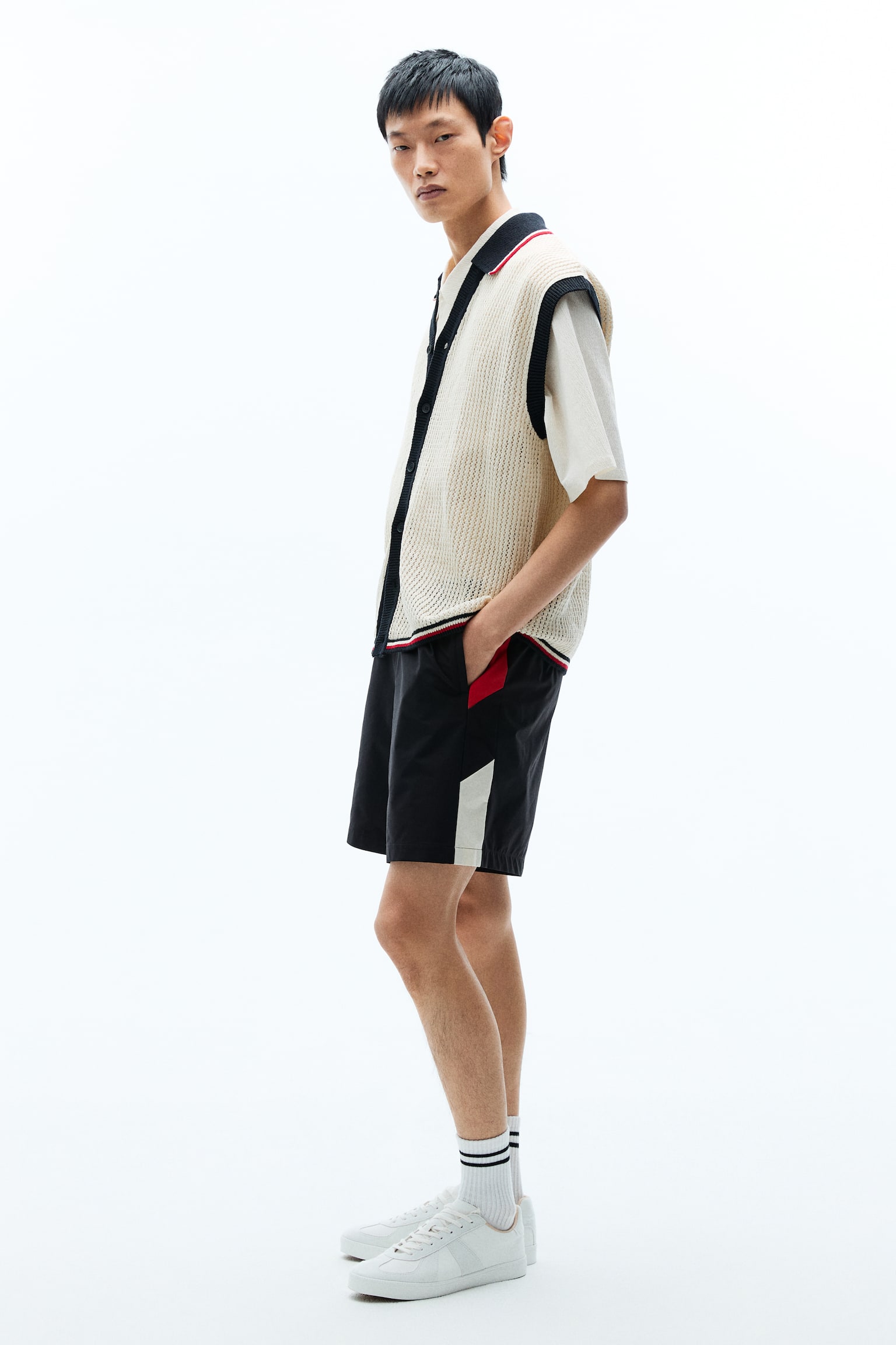 Loose Fit Textured-knit vest - Light beige/Colour block/Black - 3