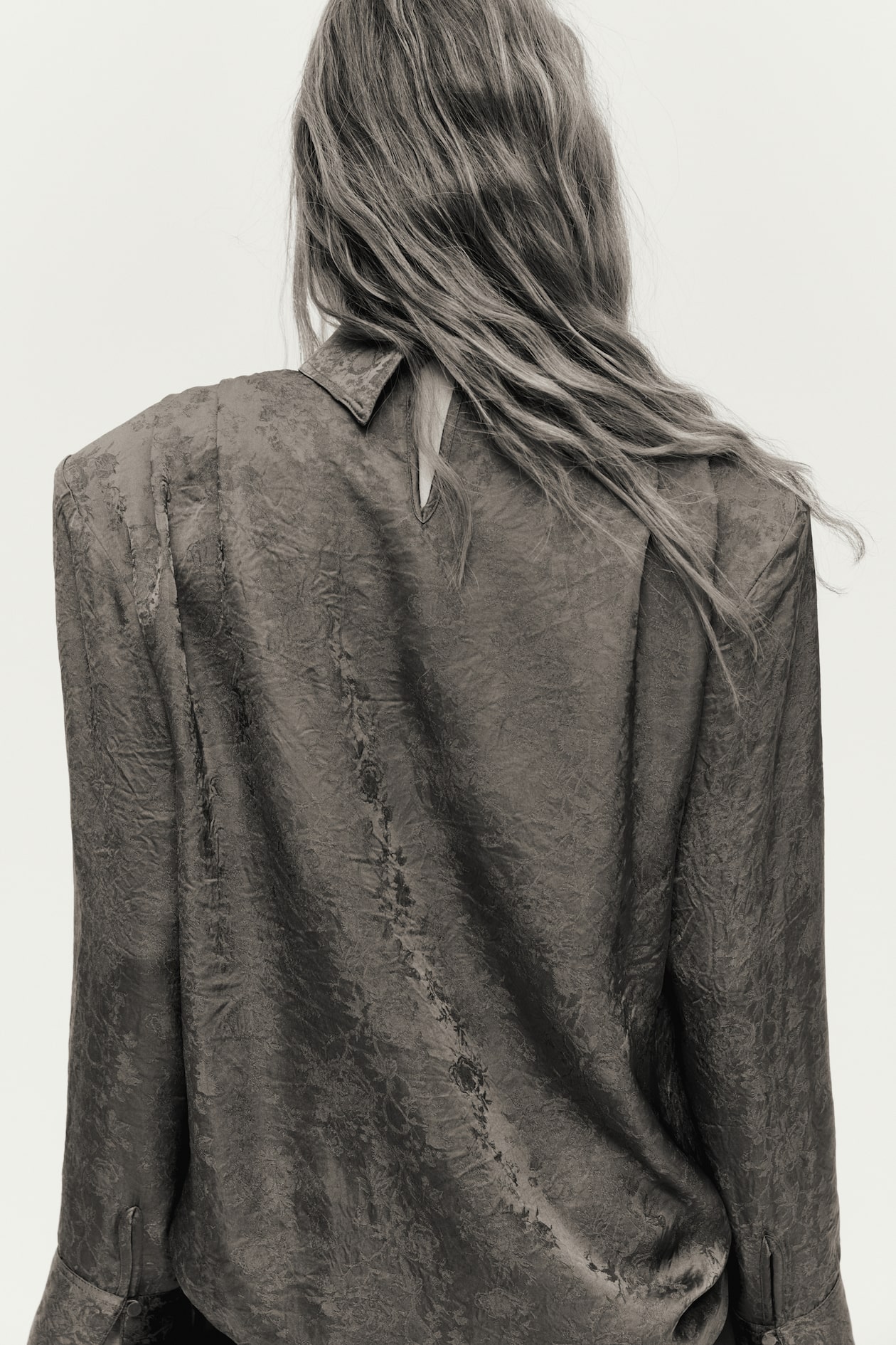 Shoulder-Pad Blouse - image 4