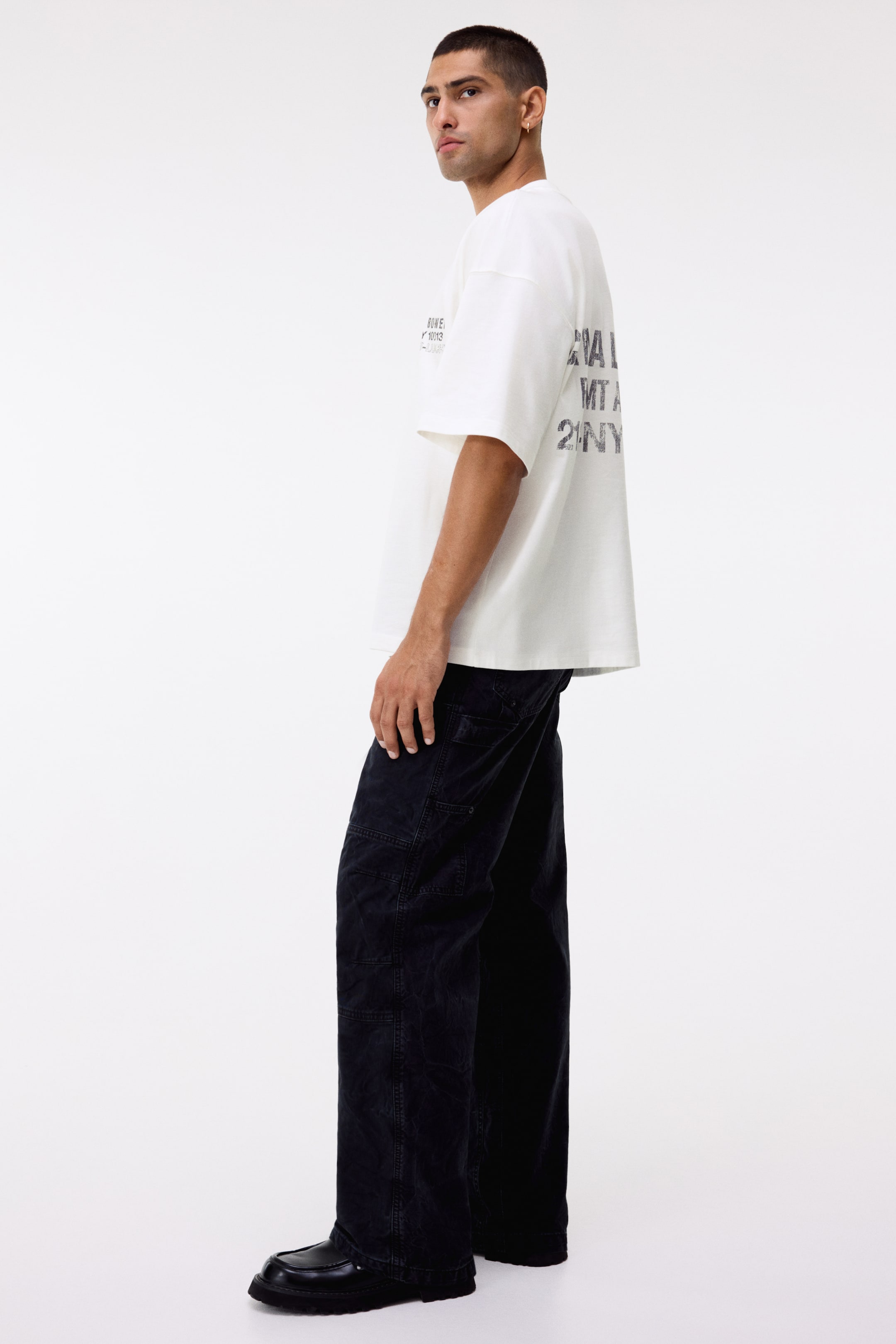 Oversized-Fit T-Shirt
