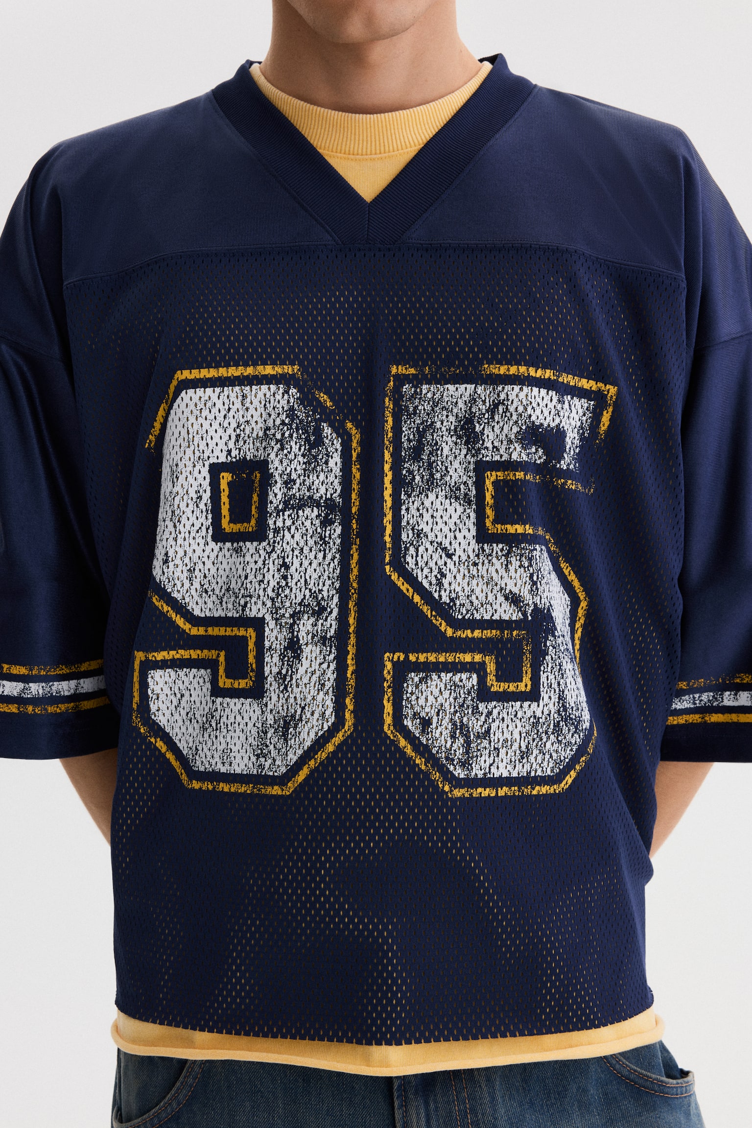 Playera Oversized Fit en malla con diseño - Azul oscuro/W. Coast 95/Negro/22/Blanco/22/Blanco/W. Coast 95 - 4