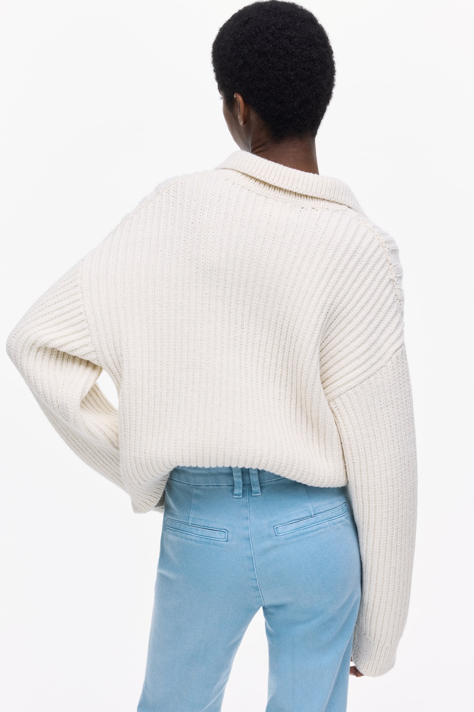 Flared High Jeans - תכלת/שחור ג'ינס/כחול ג'ינס כהה/כחול ג'ינס כהה - 5