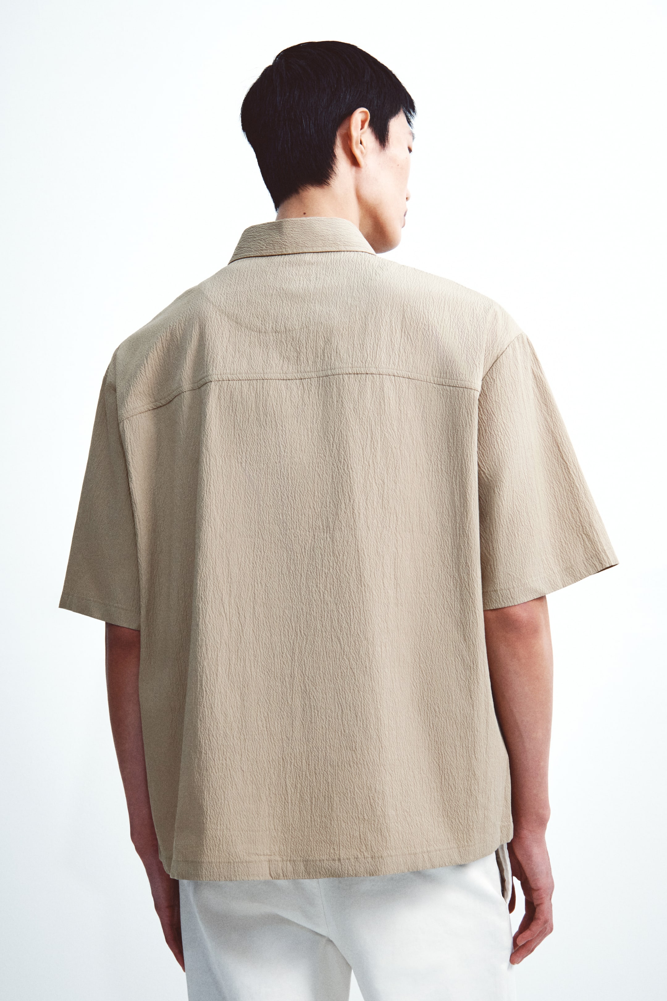 View larger image: Short-sleeved jacket - Beige - Men | H&M MY 3