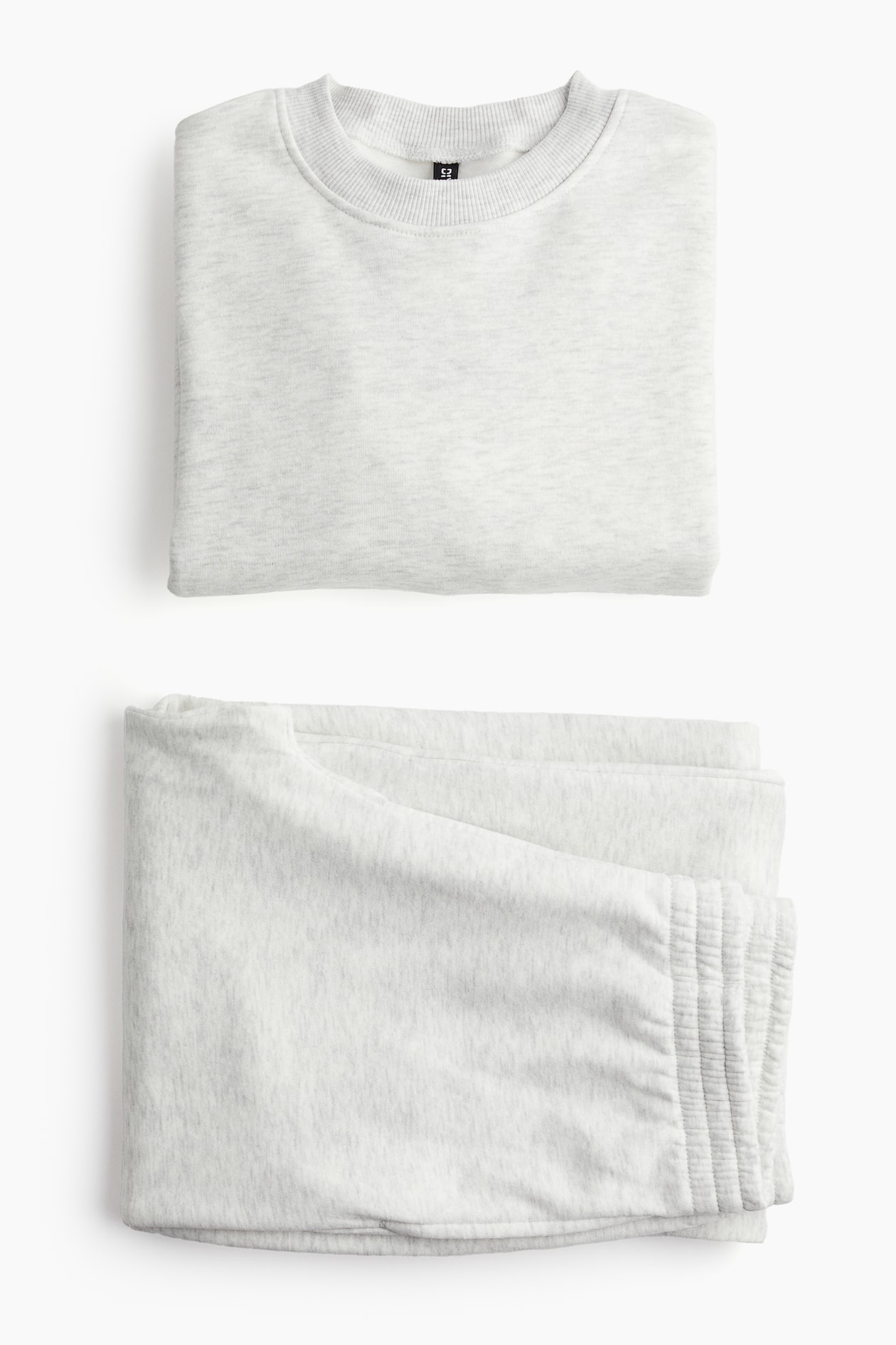 2-piece Sweatsuit - image 2