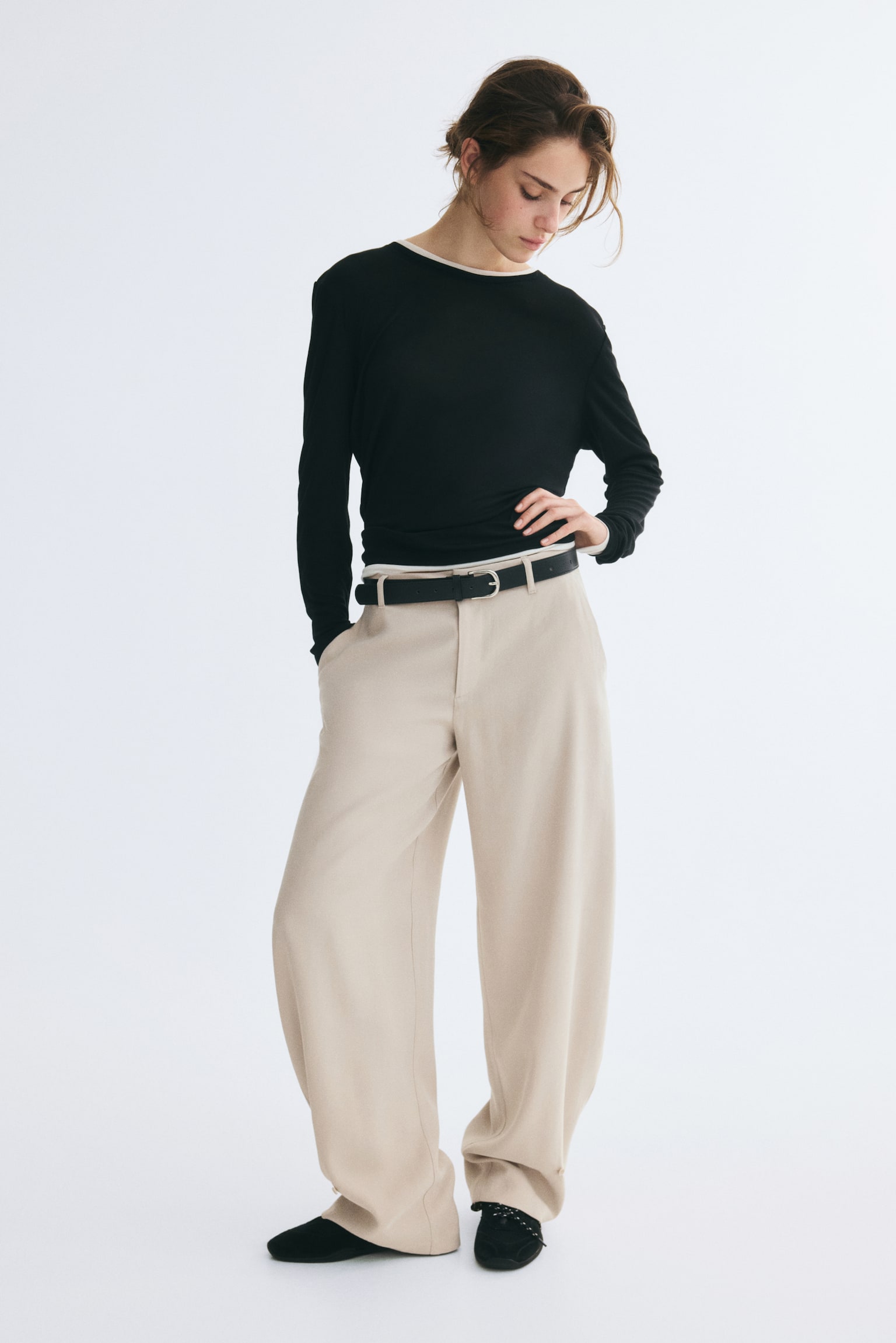 Женские брюки H&M Tailored barrel trousers, цвет: Светлый бежевый — фото 3