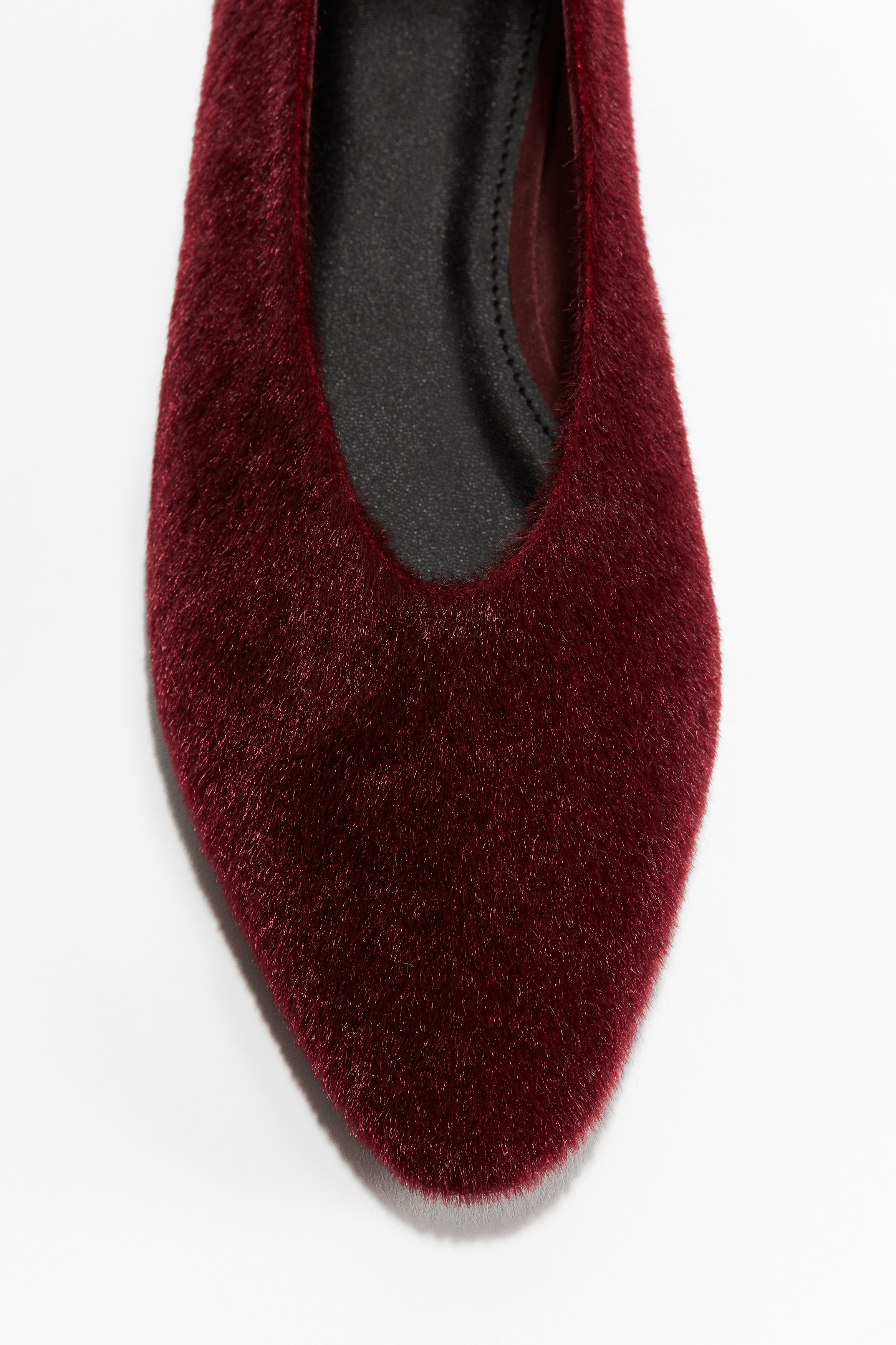 Pointed ballet flats