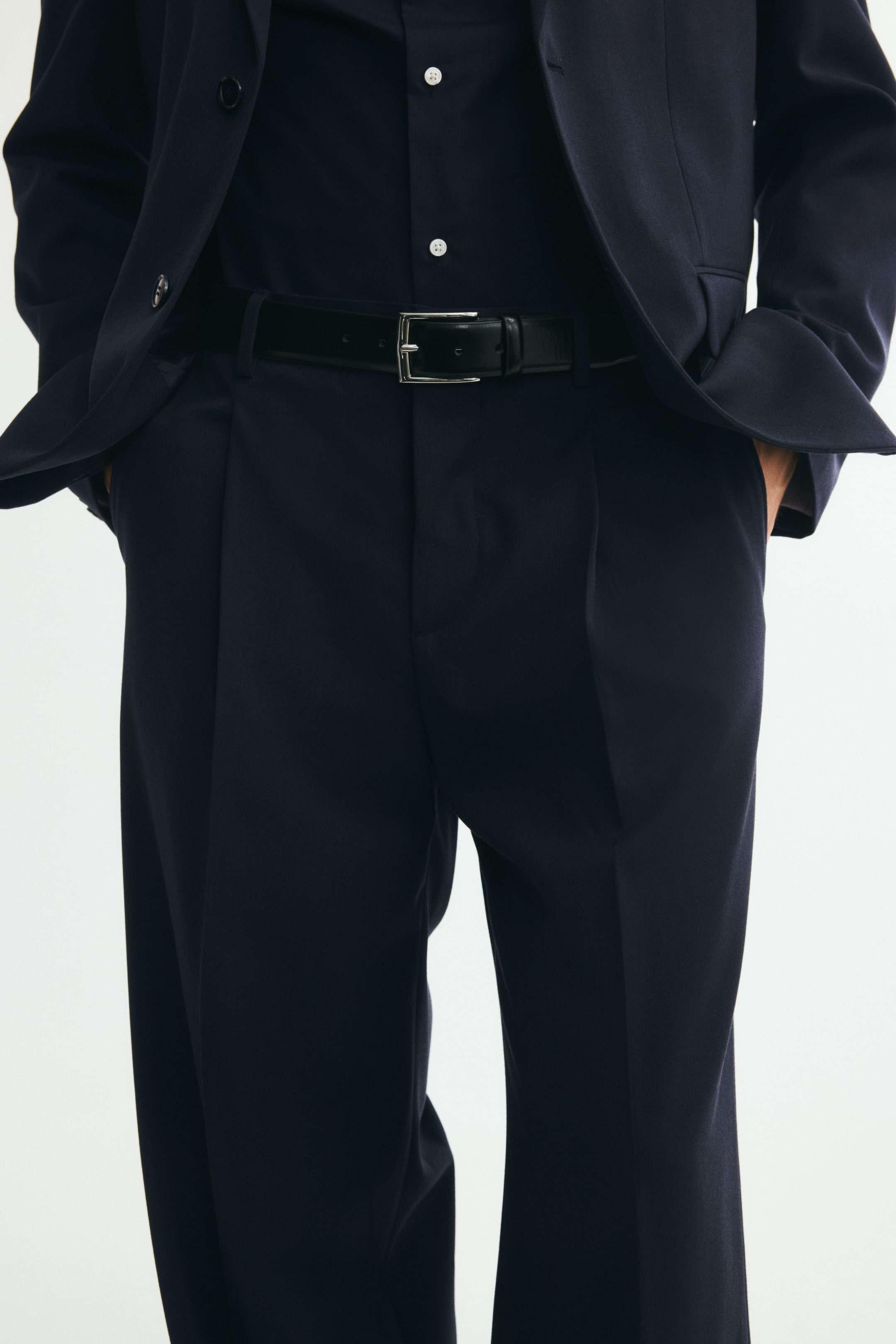 Pantalon de costume ample en laine mélangée