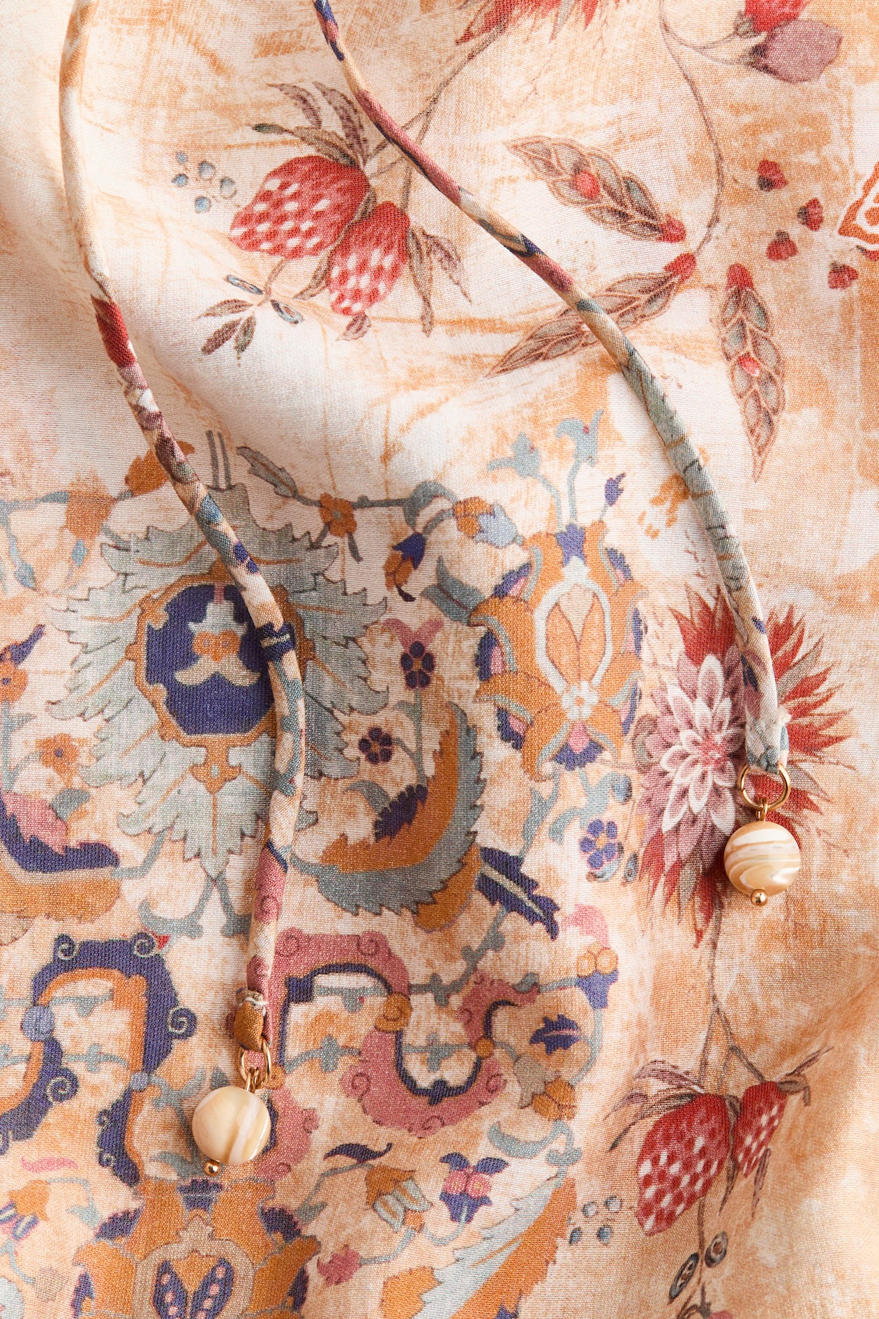 Lace-Trimmed Dress - image 4