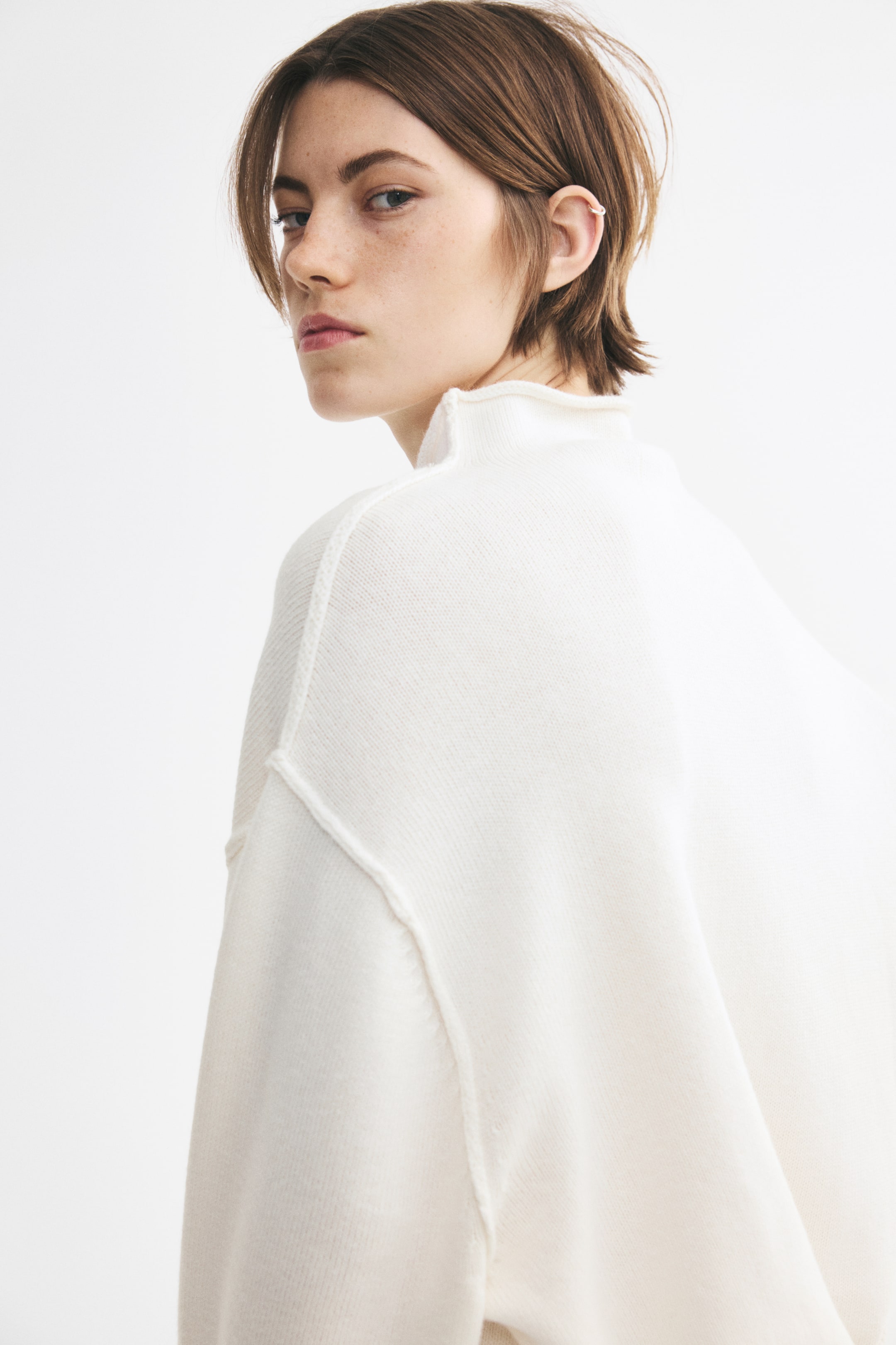 Oversized Wool-Blend Sweater