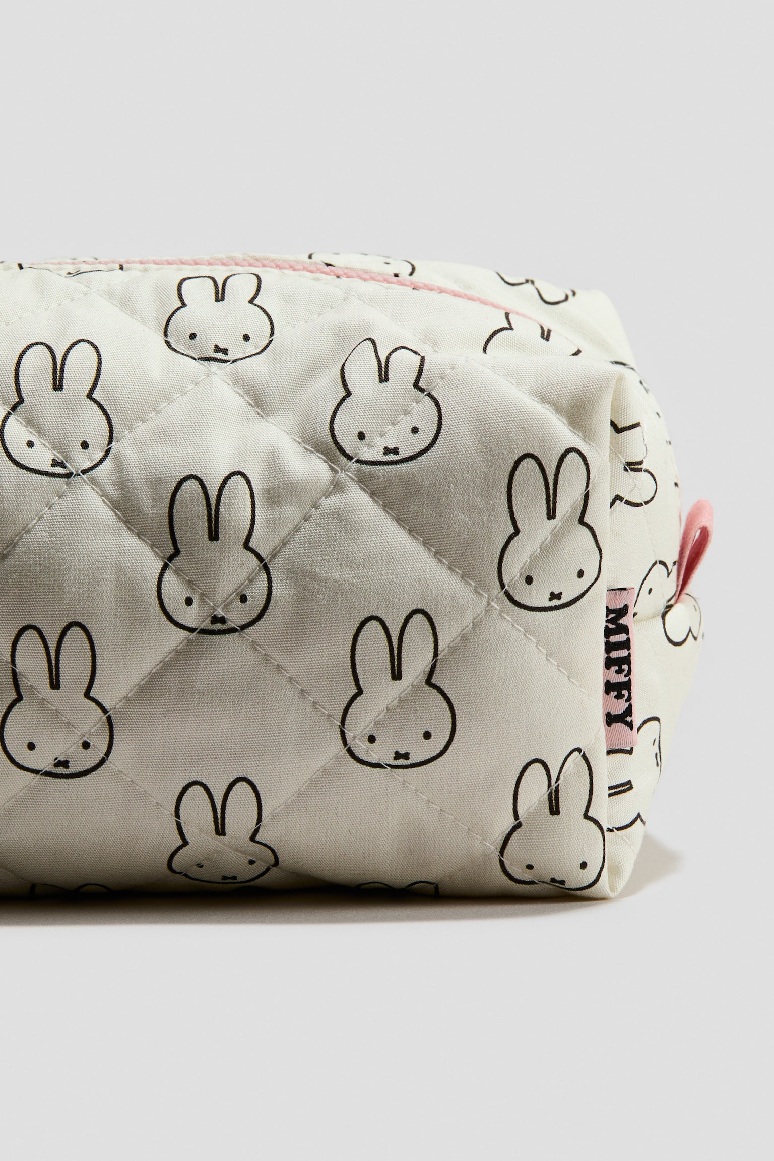 Nyomott mintás neszesszer - Krémszínű/Miffy - 2