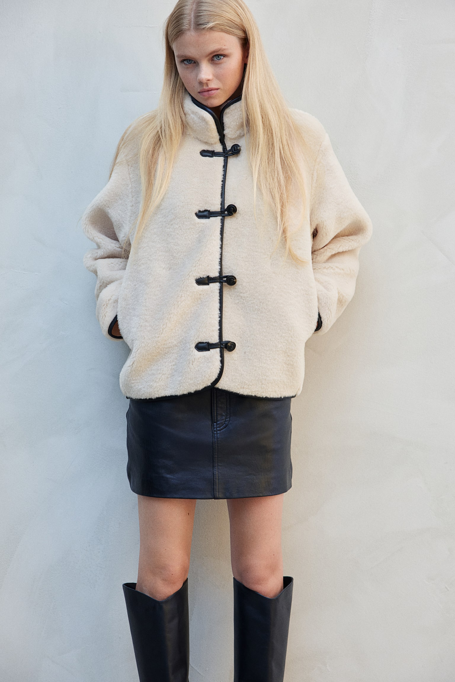 Fluffy jacket - Light beige/Black/Dark beige/Dark brown - 5