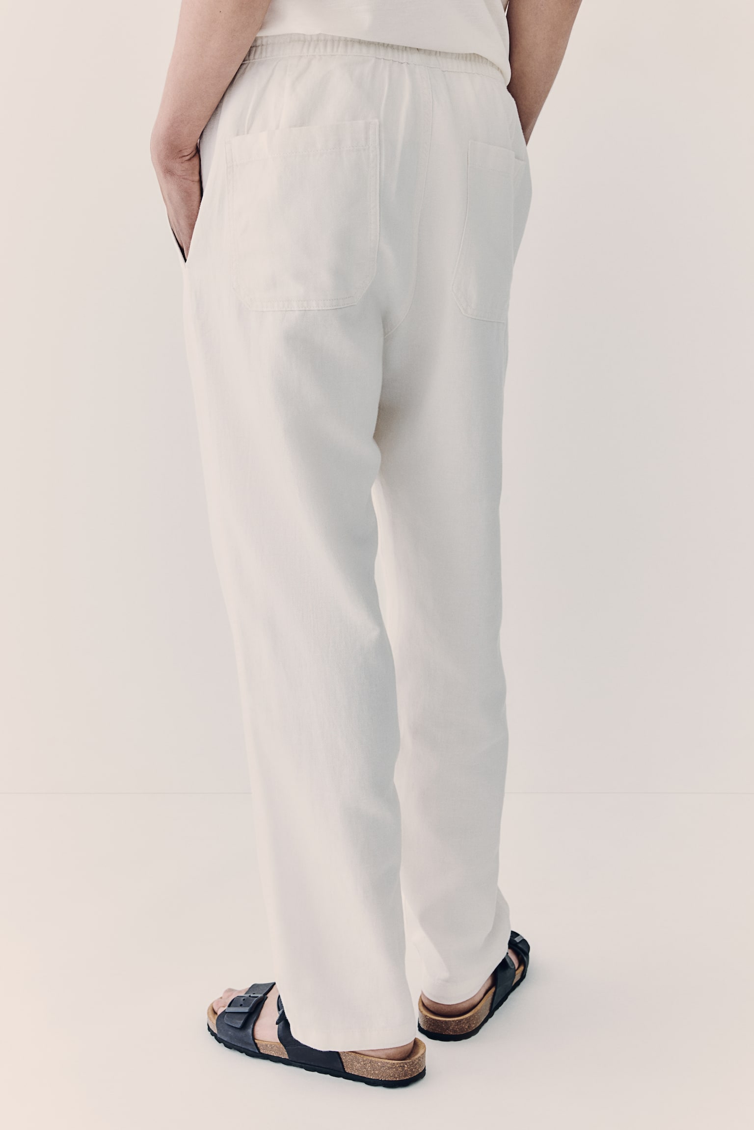 Relaxed Fit Linen-blend trousers - White/Navy blue - 7