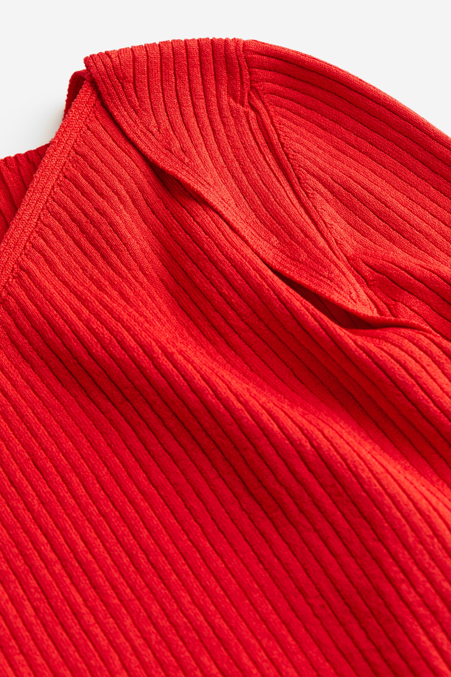 Asymmetric-neck jumper - Red/White - 2