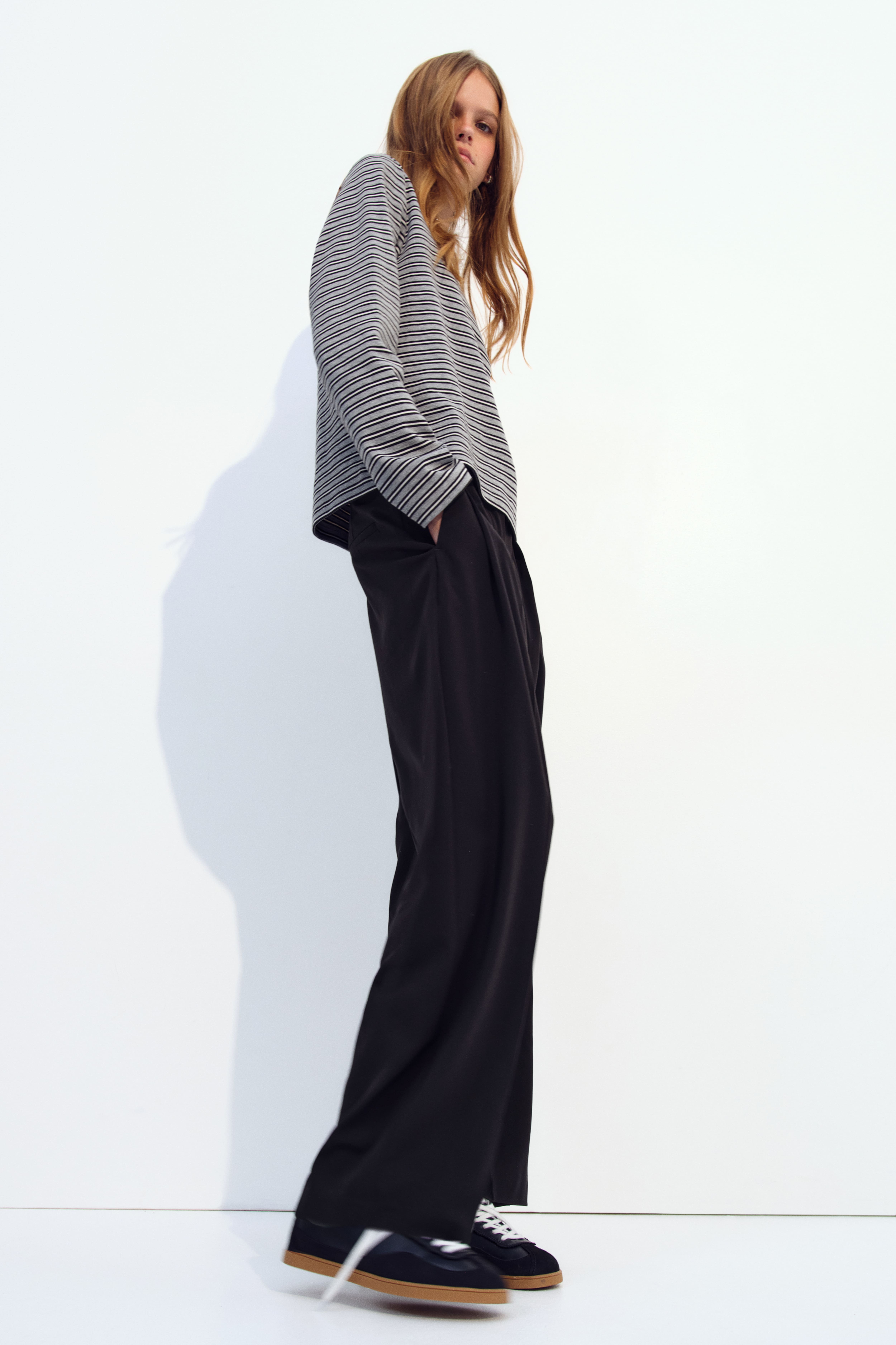 Pleated Barrel-Leg Pants